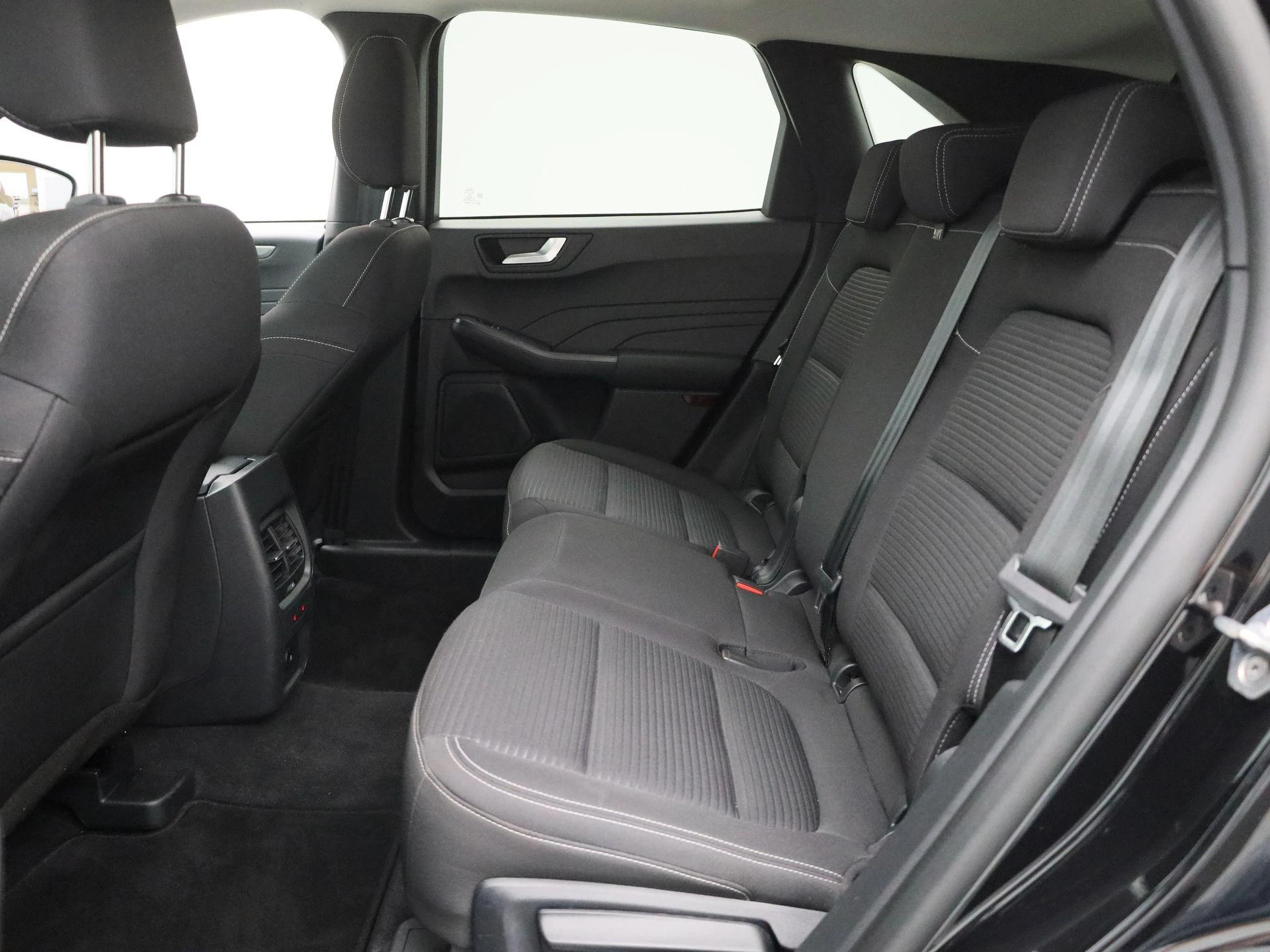 Ford-Kuga-image-10