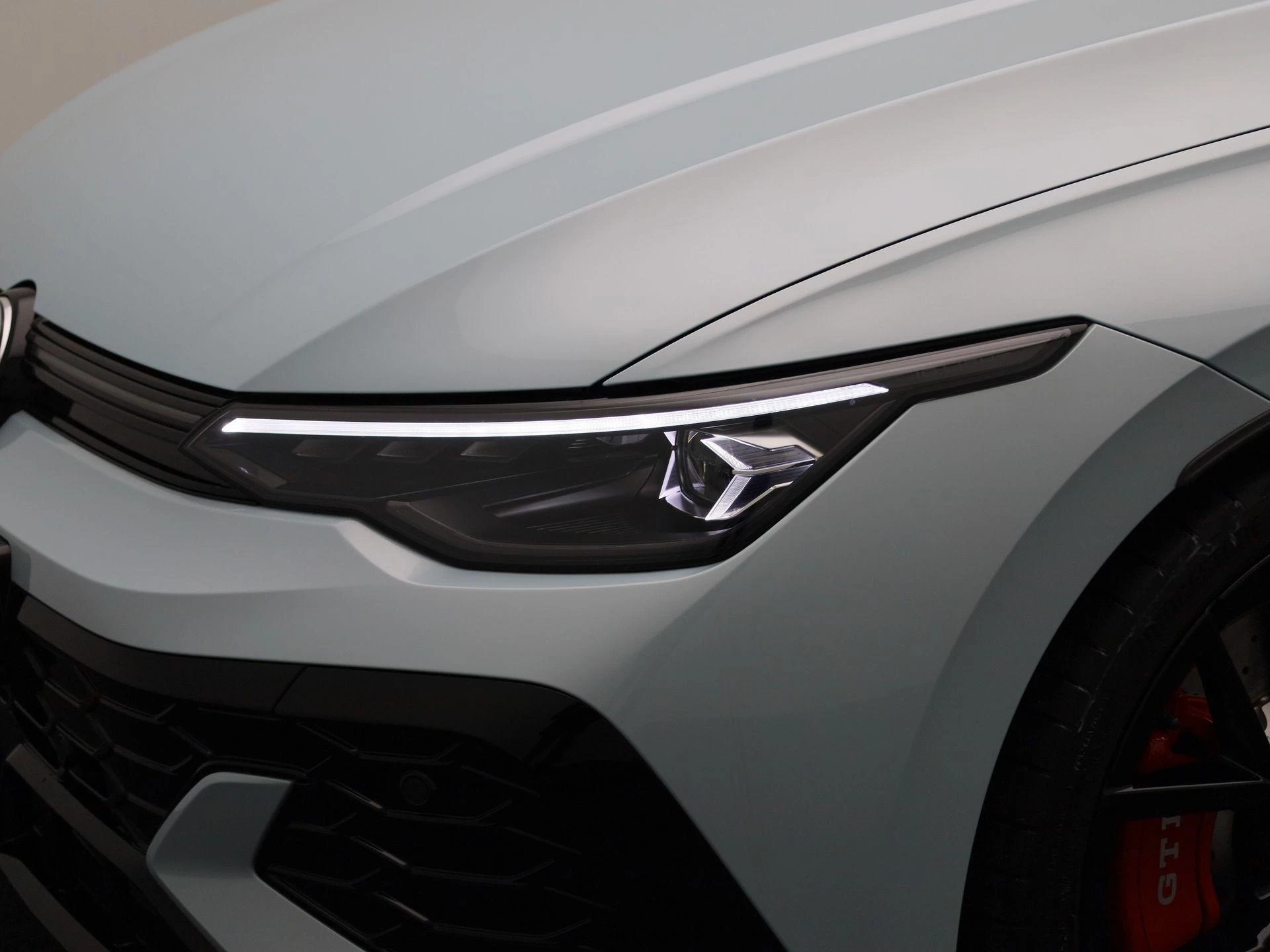 Volkswagen-Golf-image-11