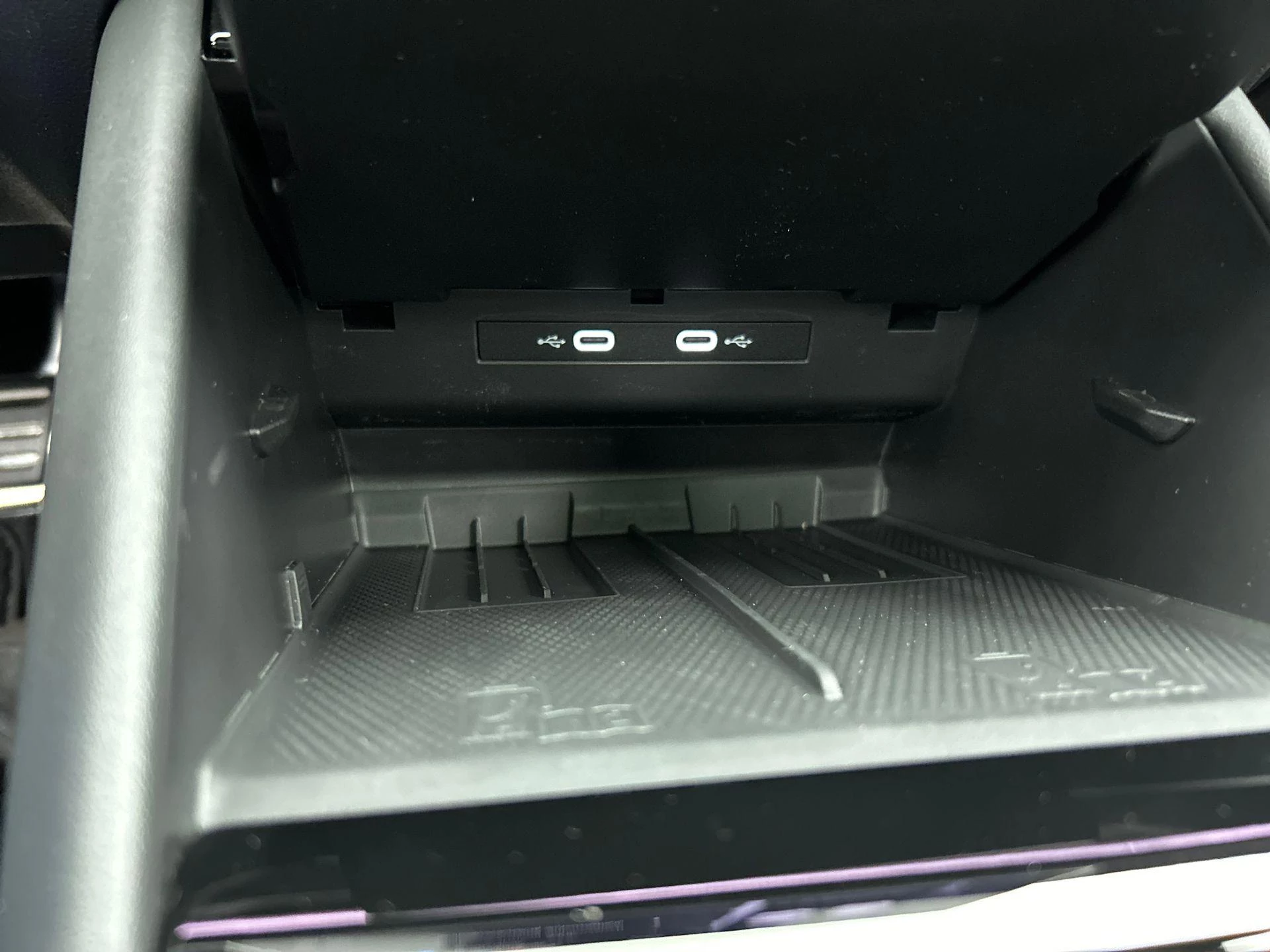 Volkswagen Tayron 1.5 eHybrid R-Line Edition