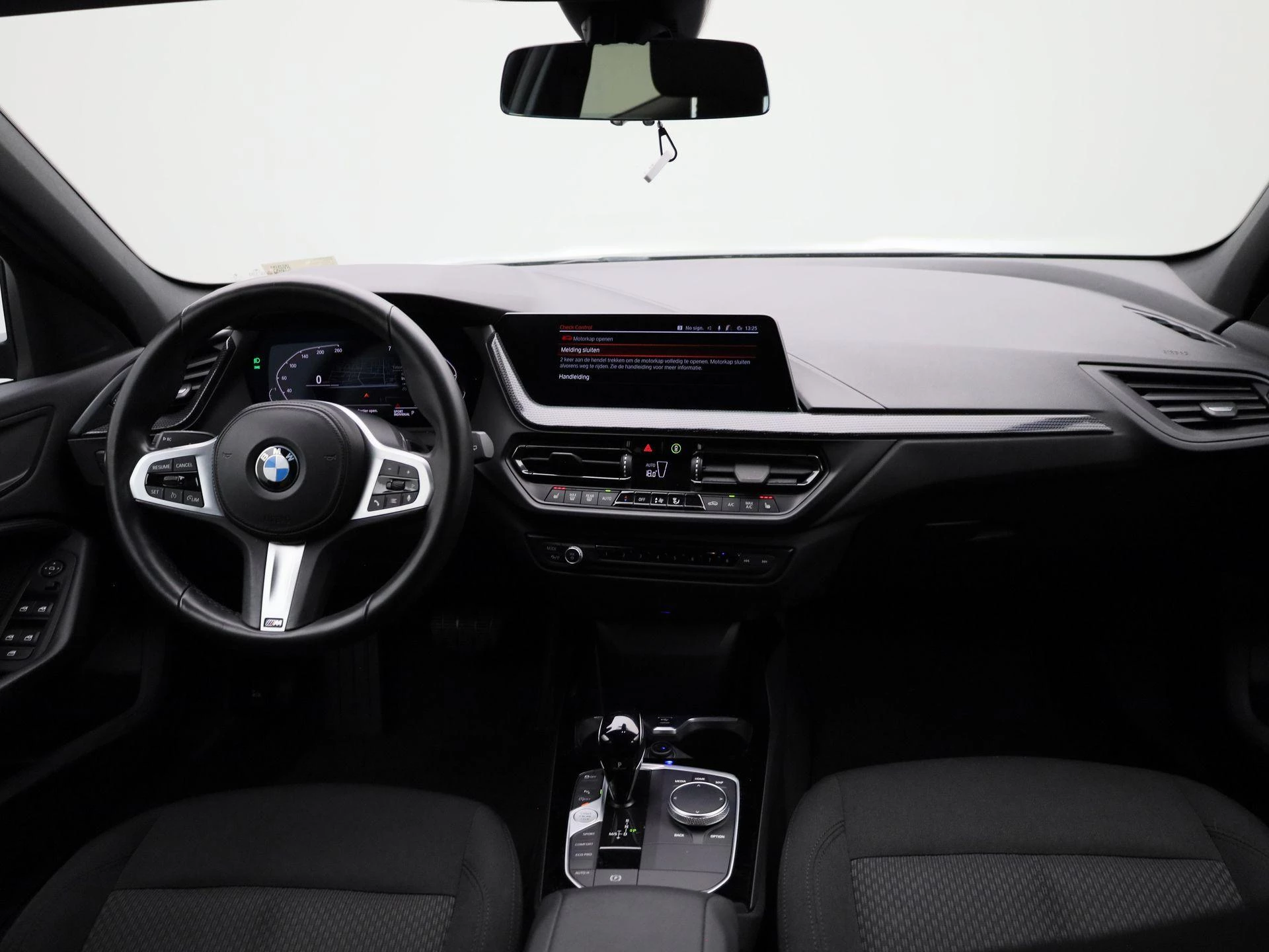 BMW 1 Reeks Hatch 118iA (100 kW)