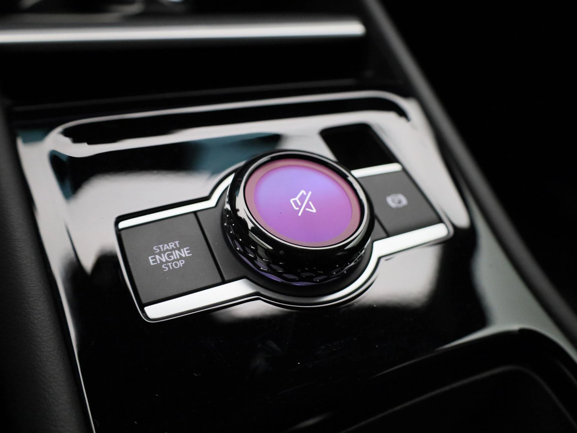 Volkswagen-Tayron-image-22