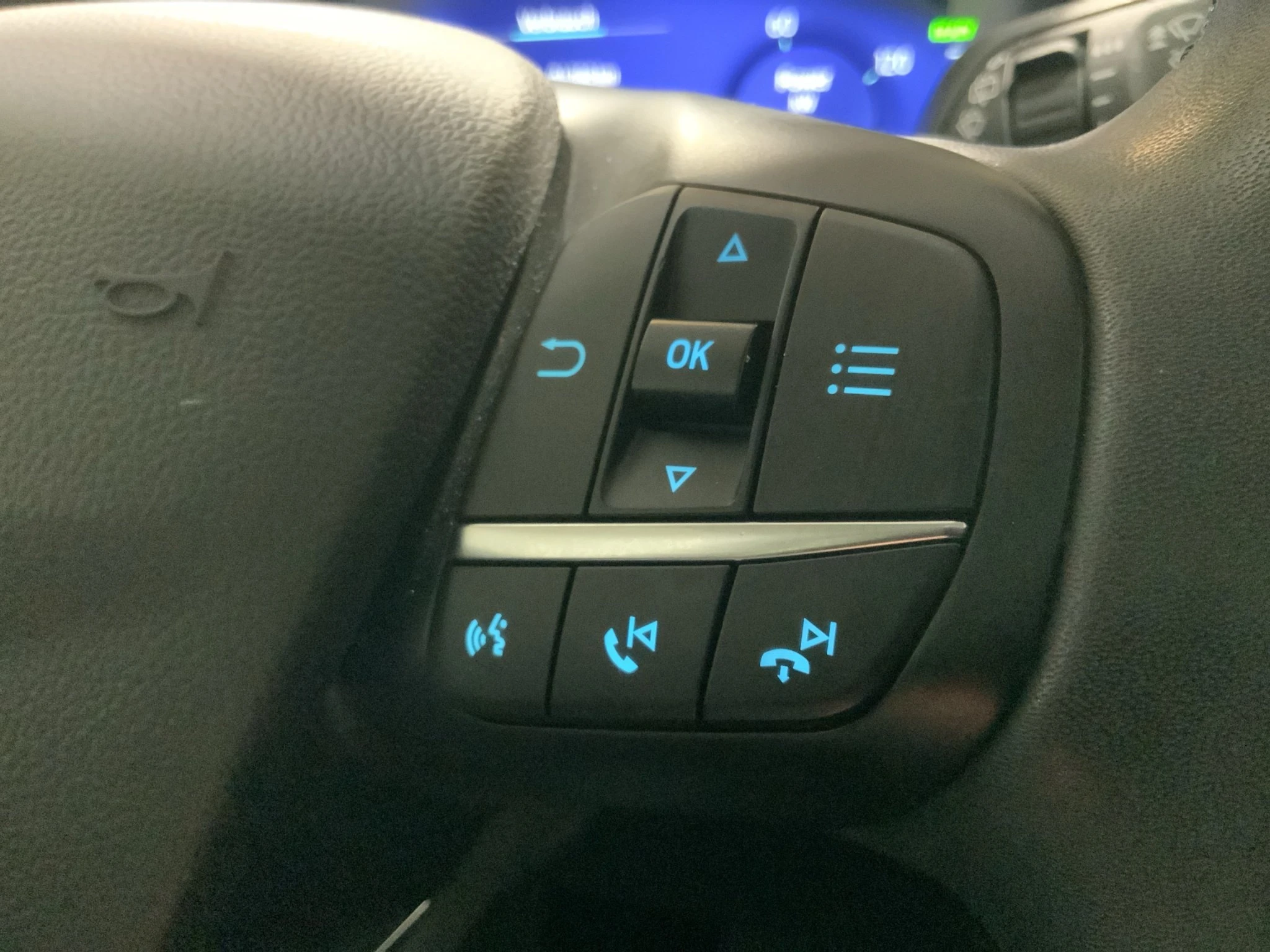 Ford-Kuga-image-18