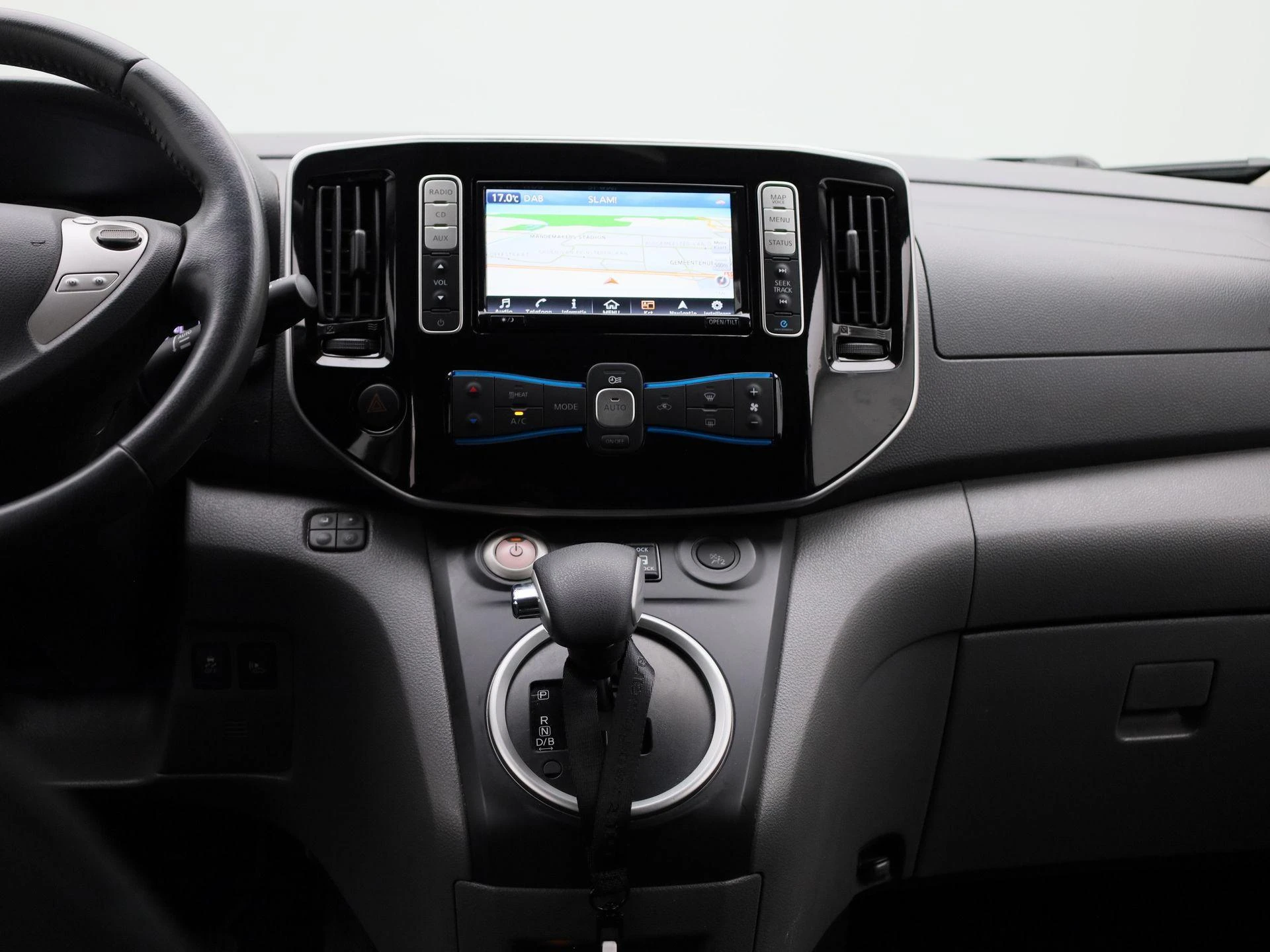 Nissan-e-NV200-image-10