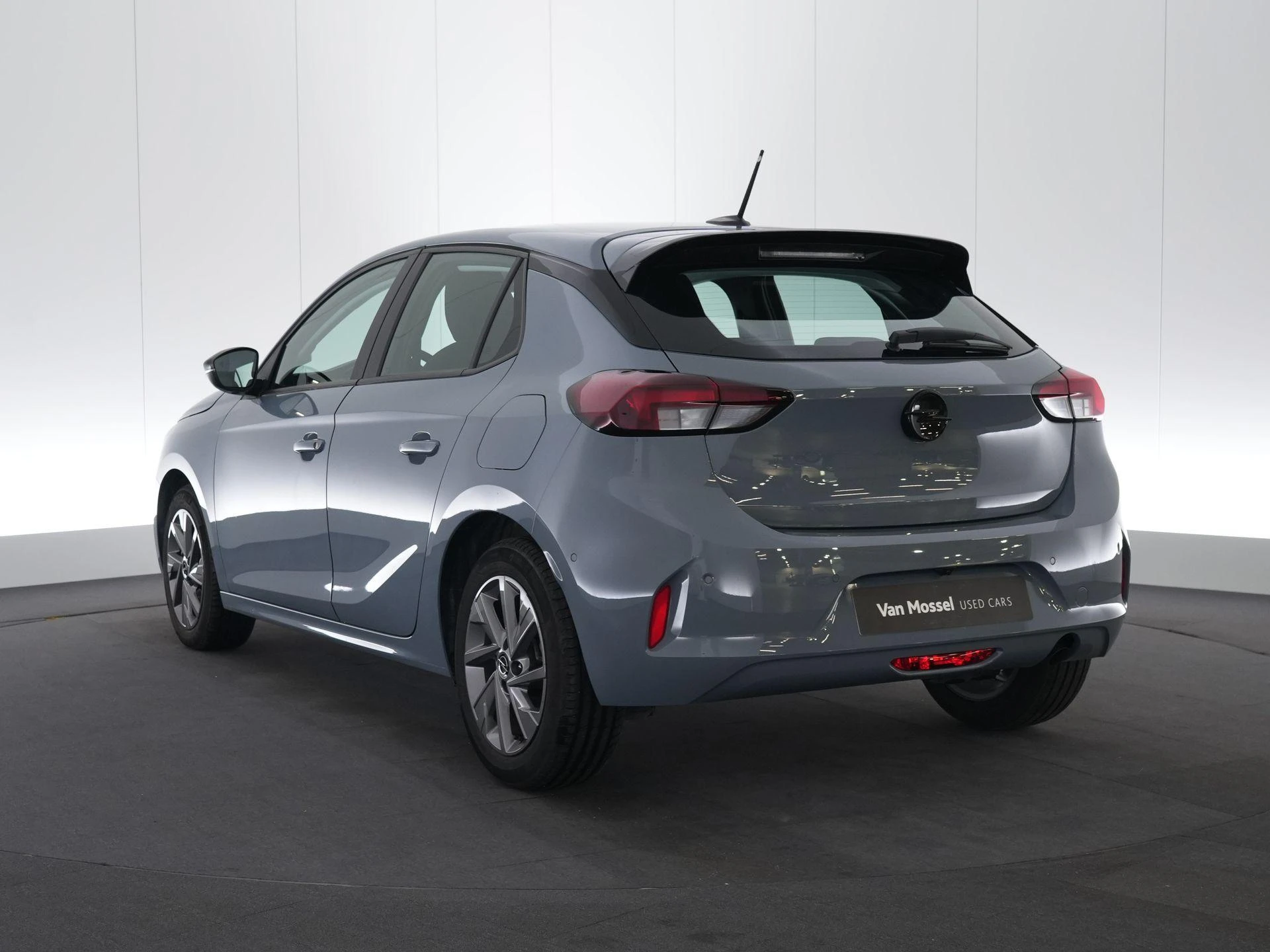 Opel-Corsa-image-1