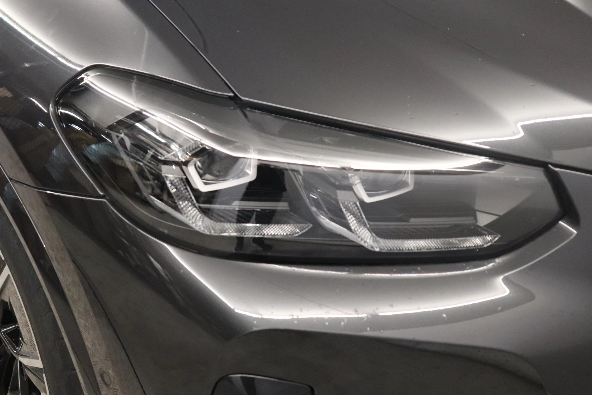 BMW-iX3-image-6