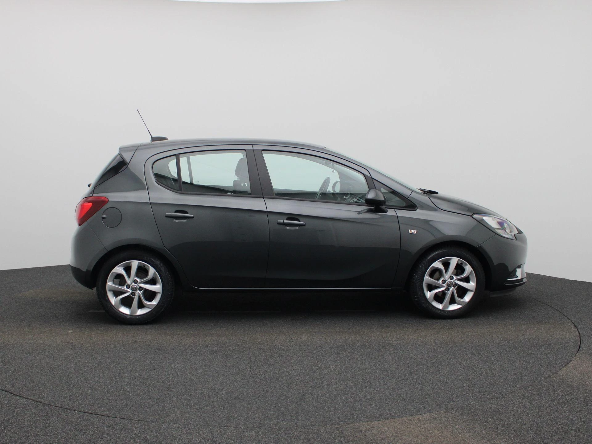 Opel-Corsa-image-5