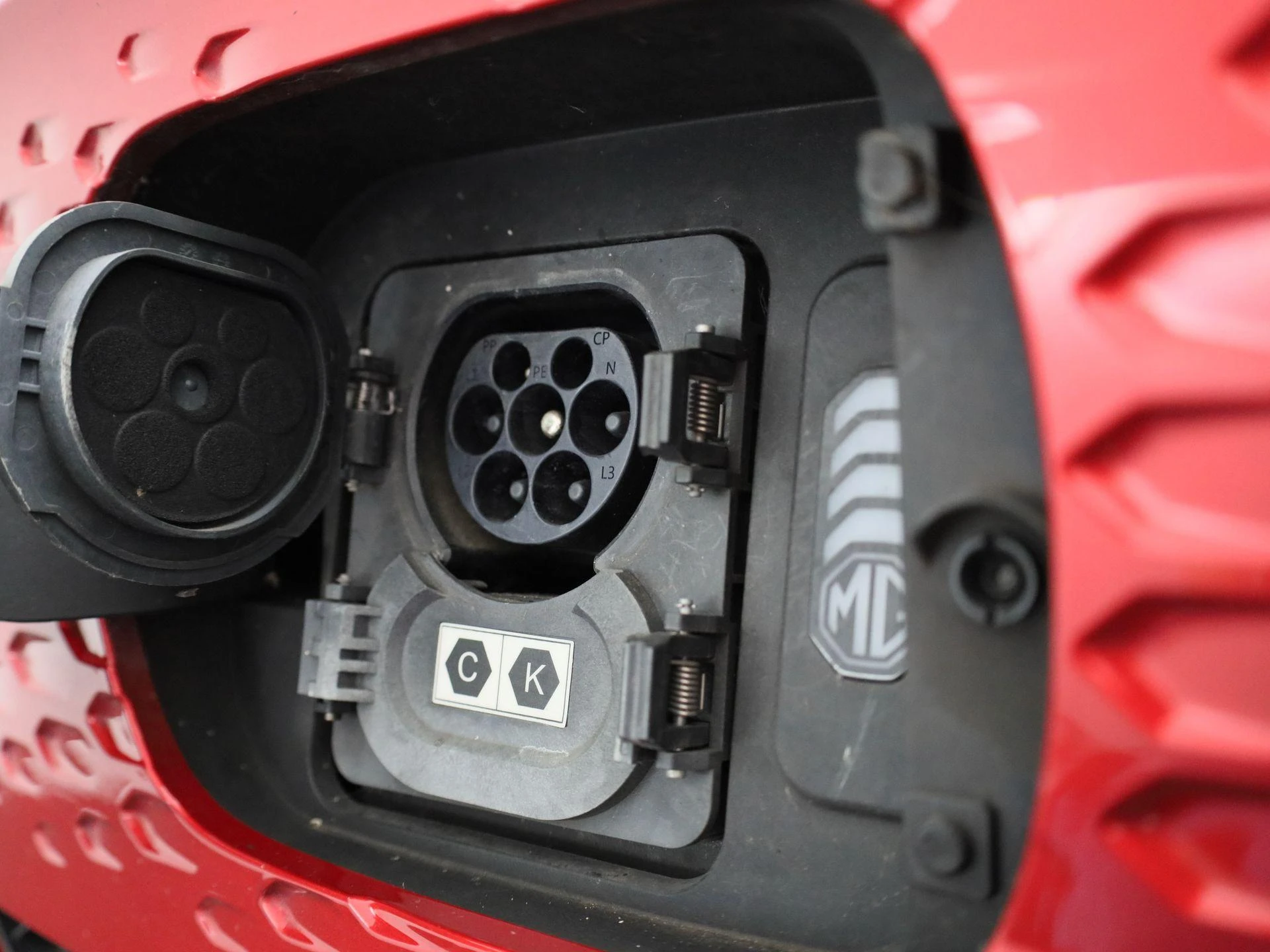 MG-ZS EV-image-32