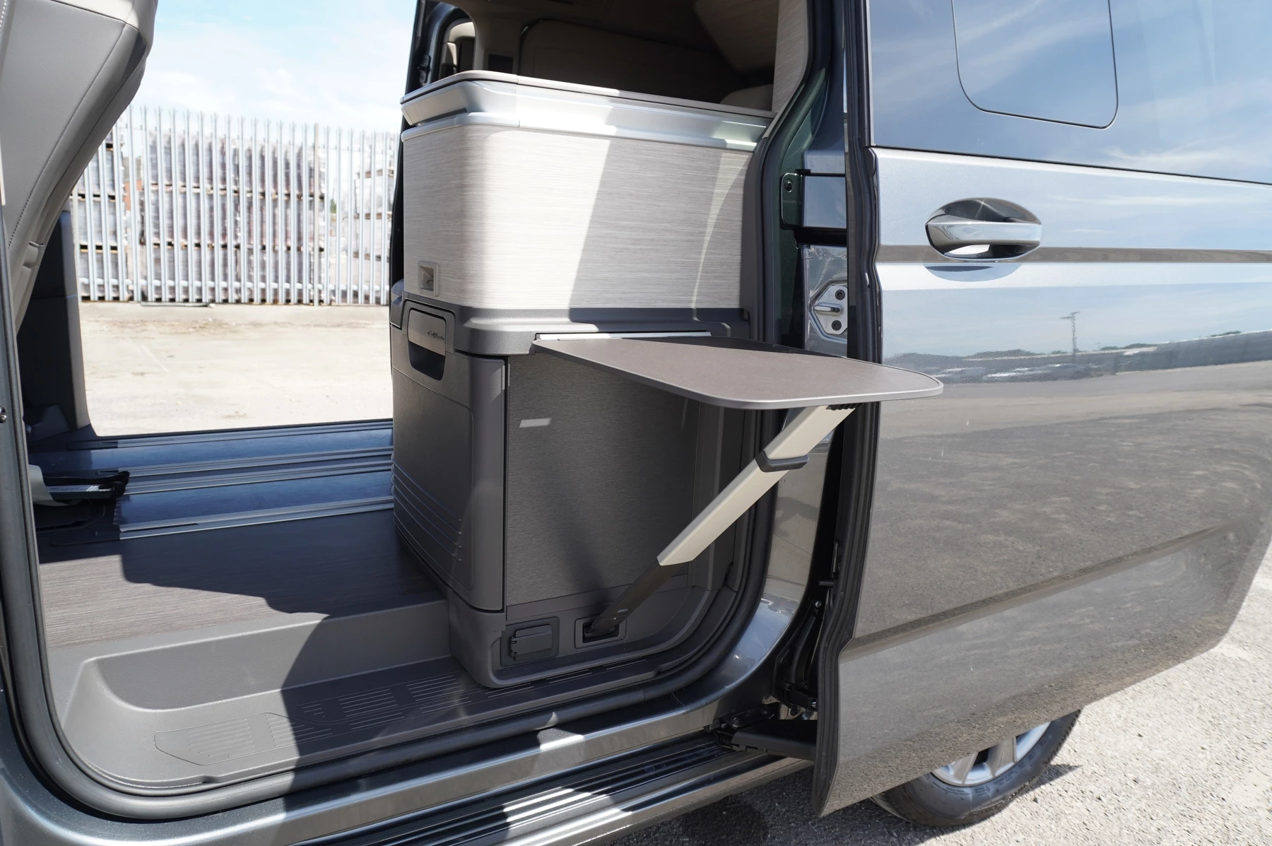 Volkswagen-California-image-30