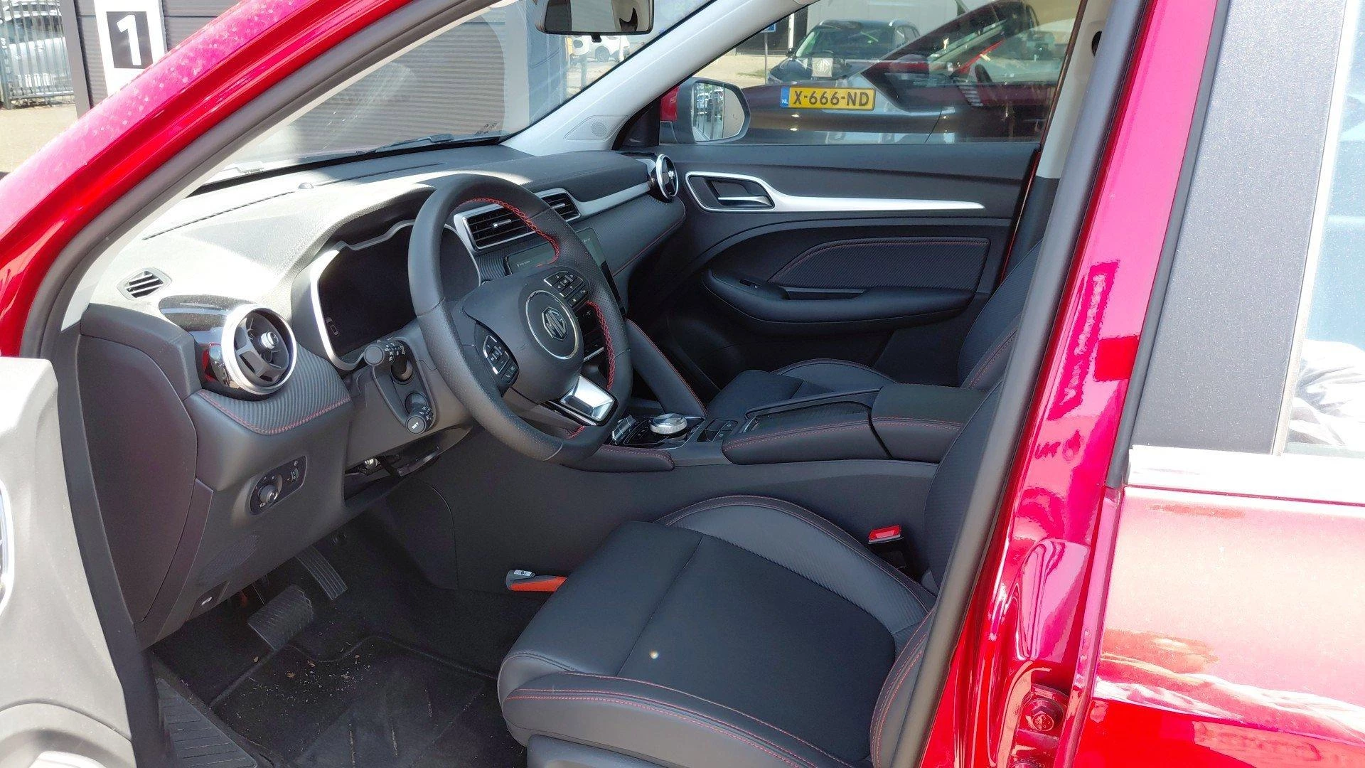 MG ZS EV MG EV Standard Range Luxury 50 kWh