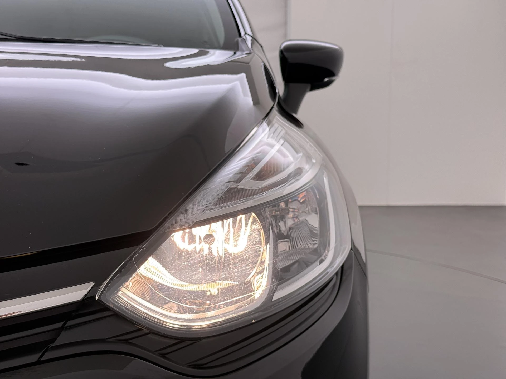 Renault-Clio-image-9