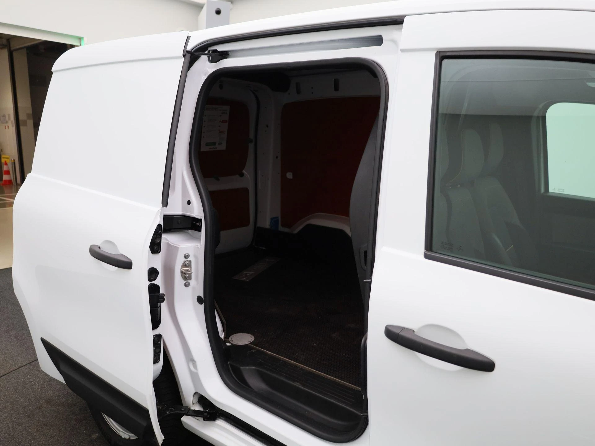 Renault-Kangoo-image-27