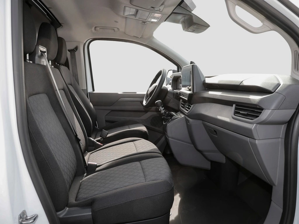 Volkswagen-Transporter-image-5