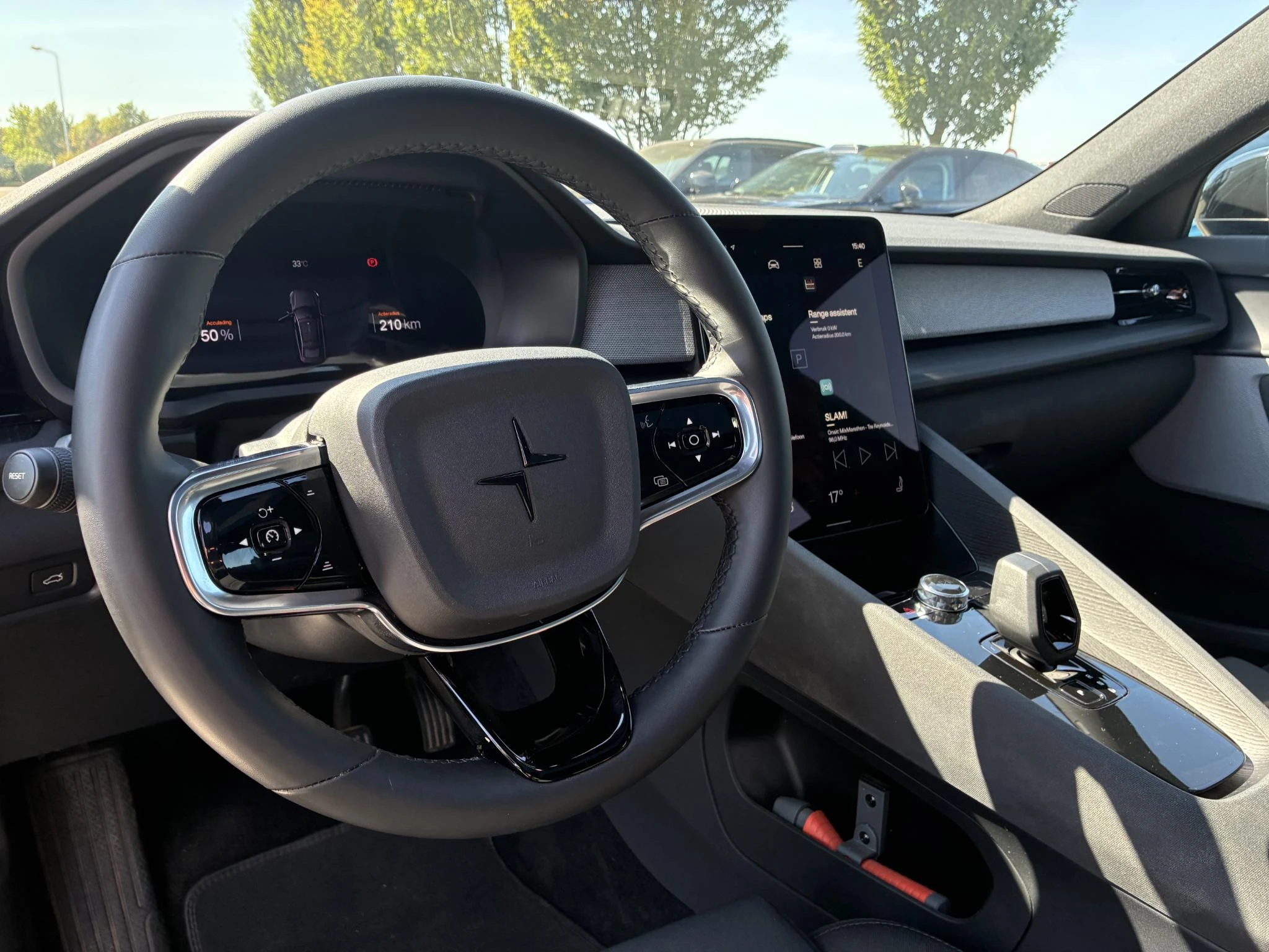 Polestar-2-image-11