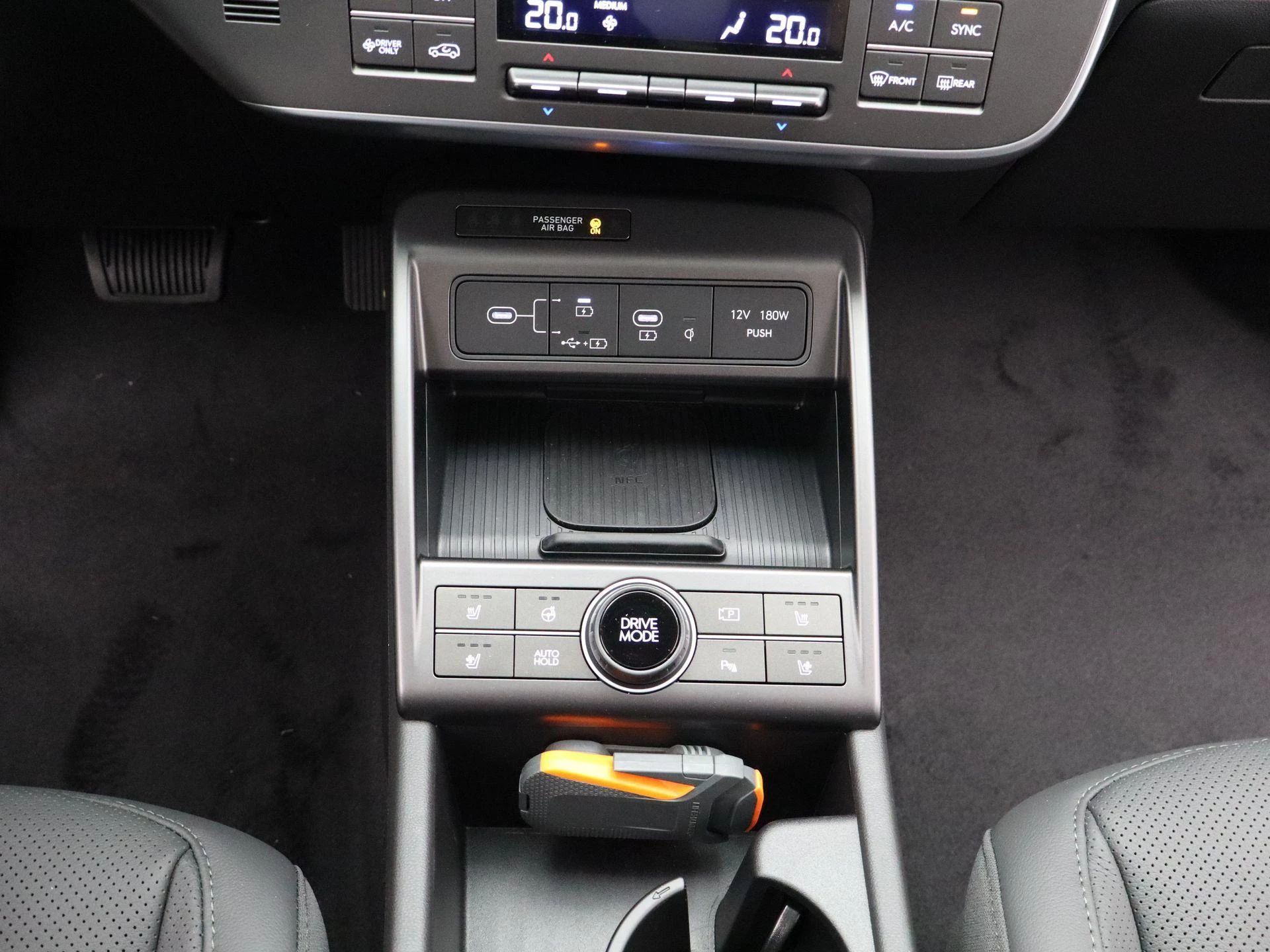 Hyundai Kona 1.6 GDI HEV Premium Sky