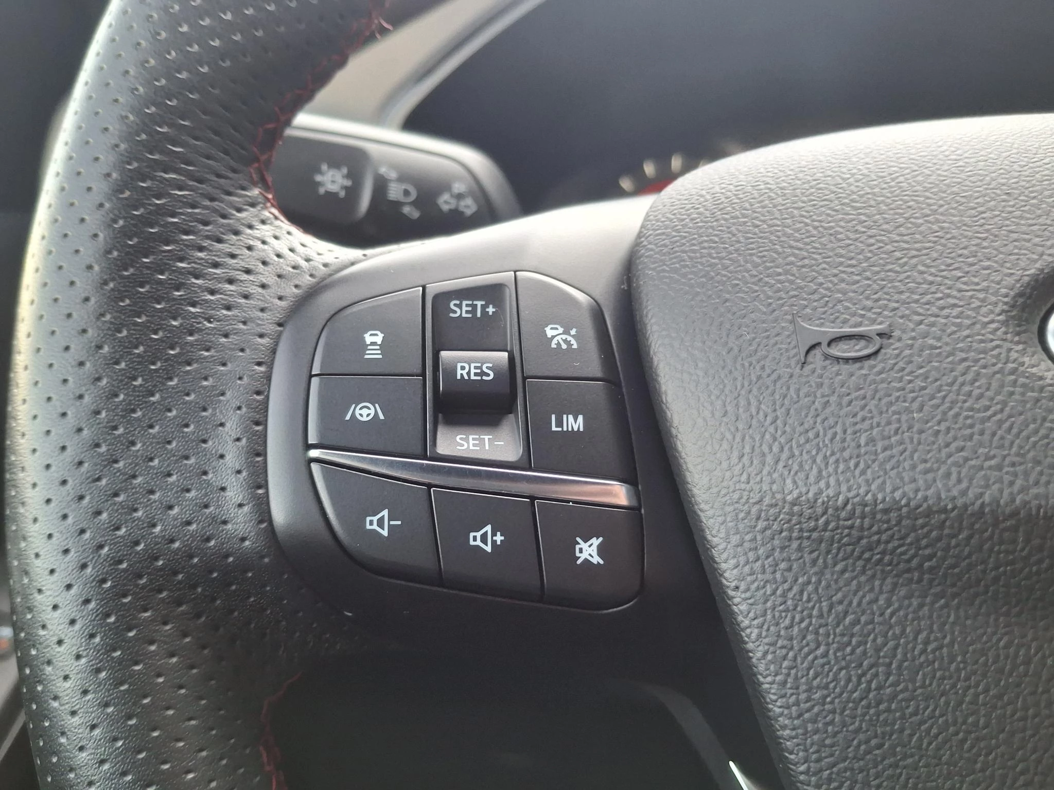 Ford Kuga 2.5 PHEV ST-Line X