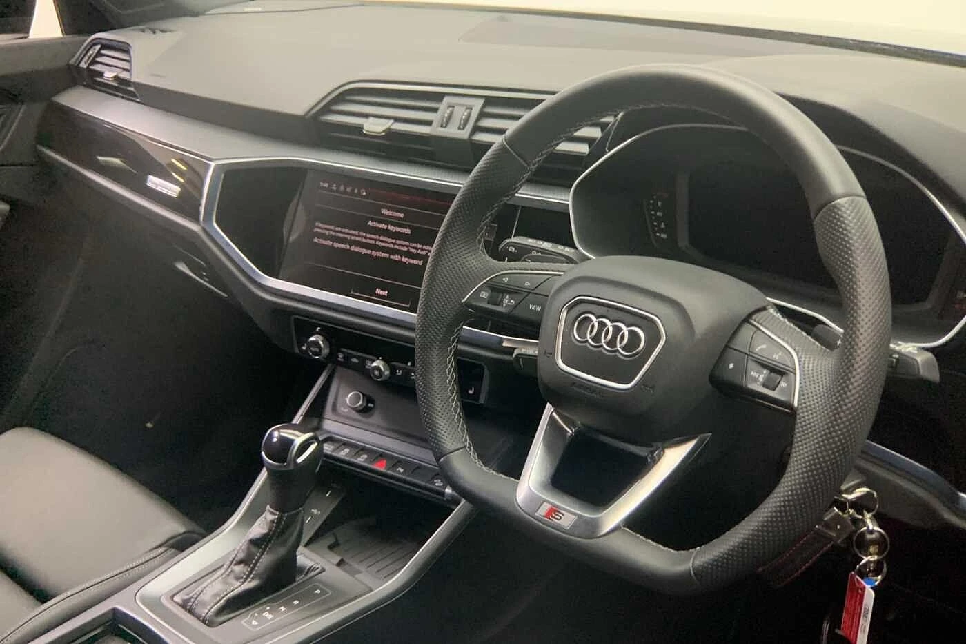 Audi-Q3-image-5