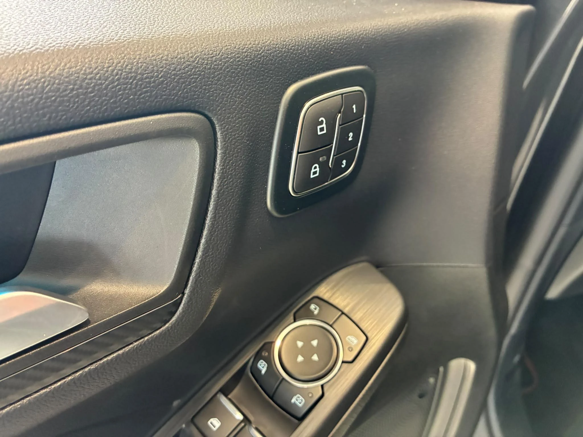Ford-Kuga-image-16