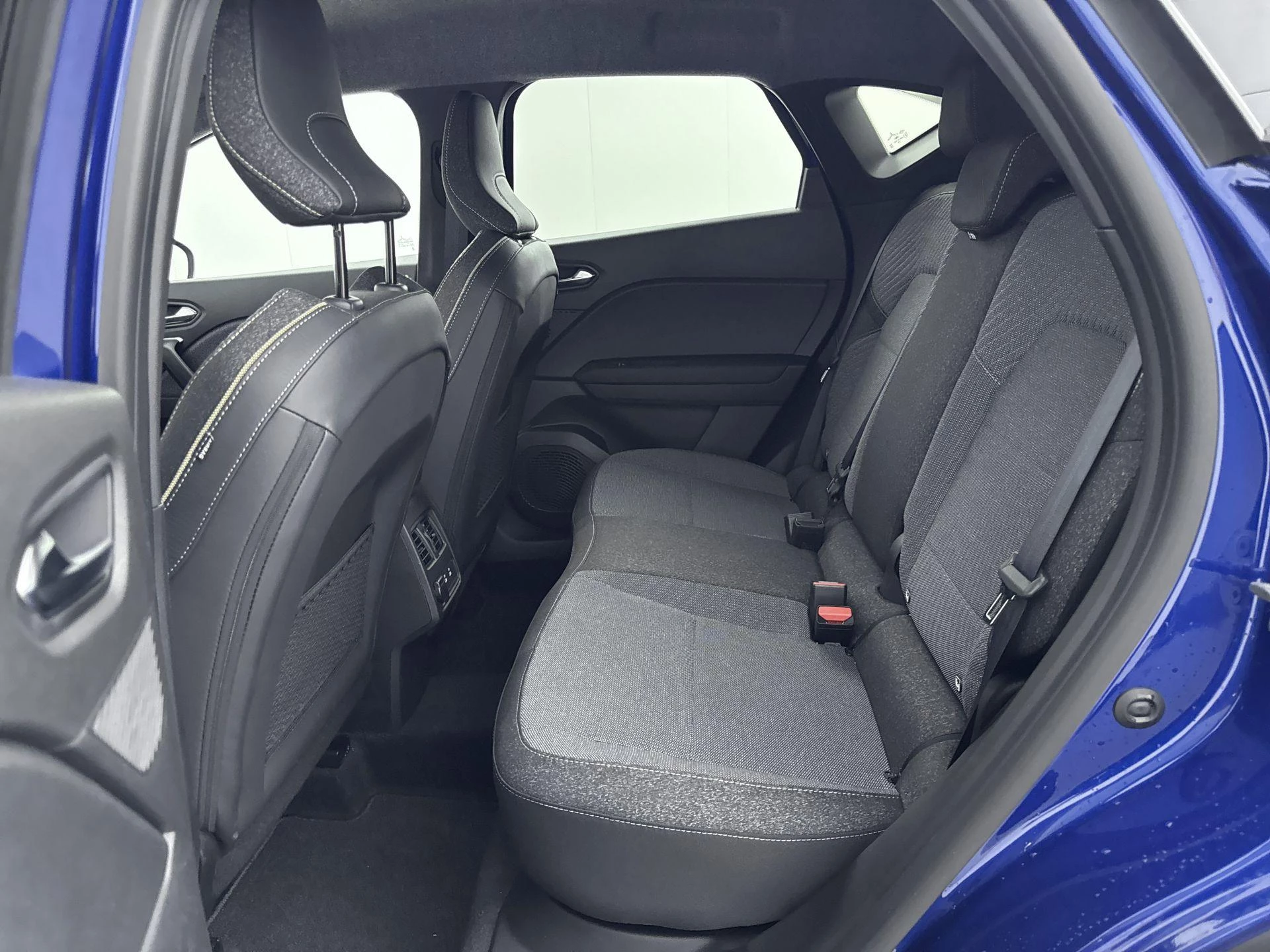 Renault-Captur-image-24