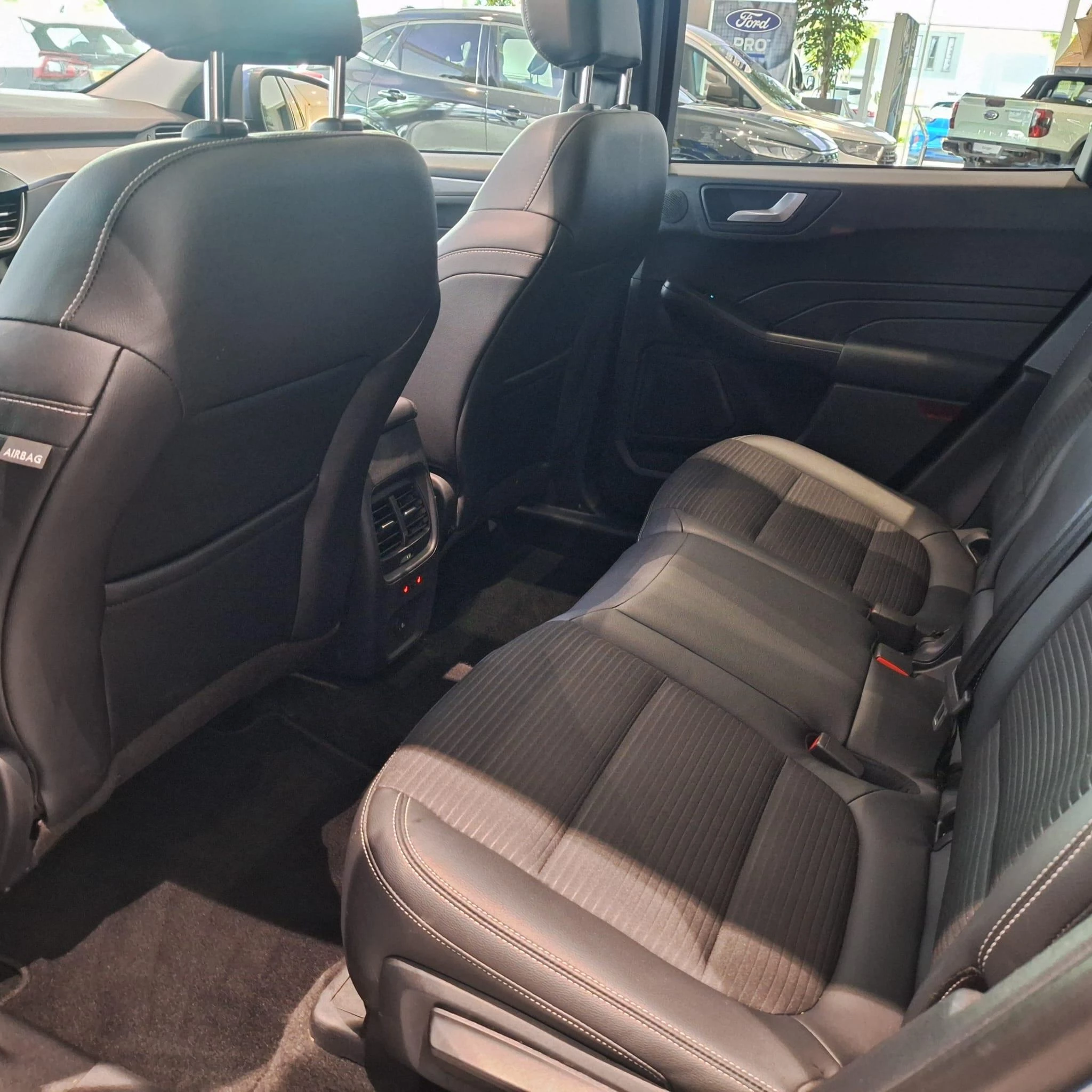 Ford-Kuga-image-28