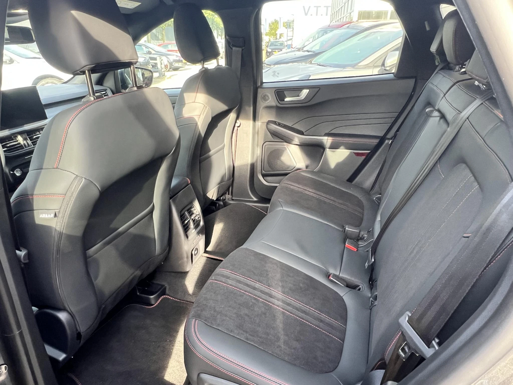 Ford-Kuga-image-17