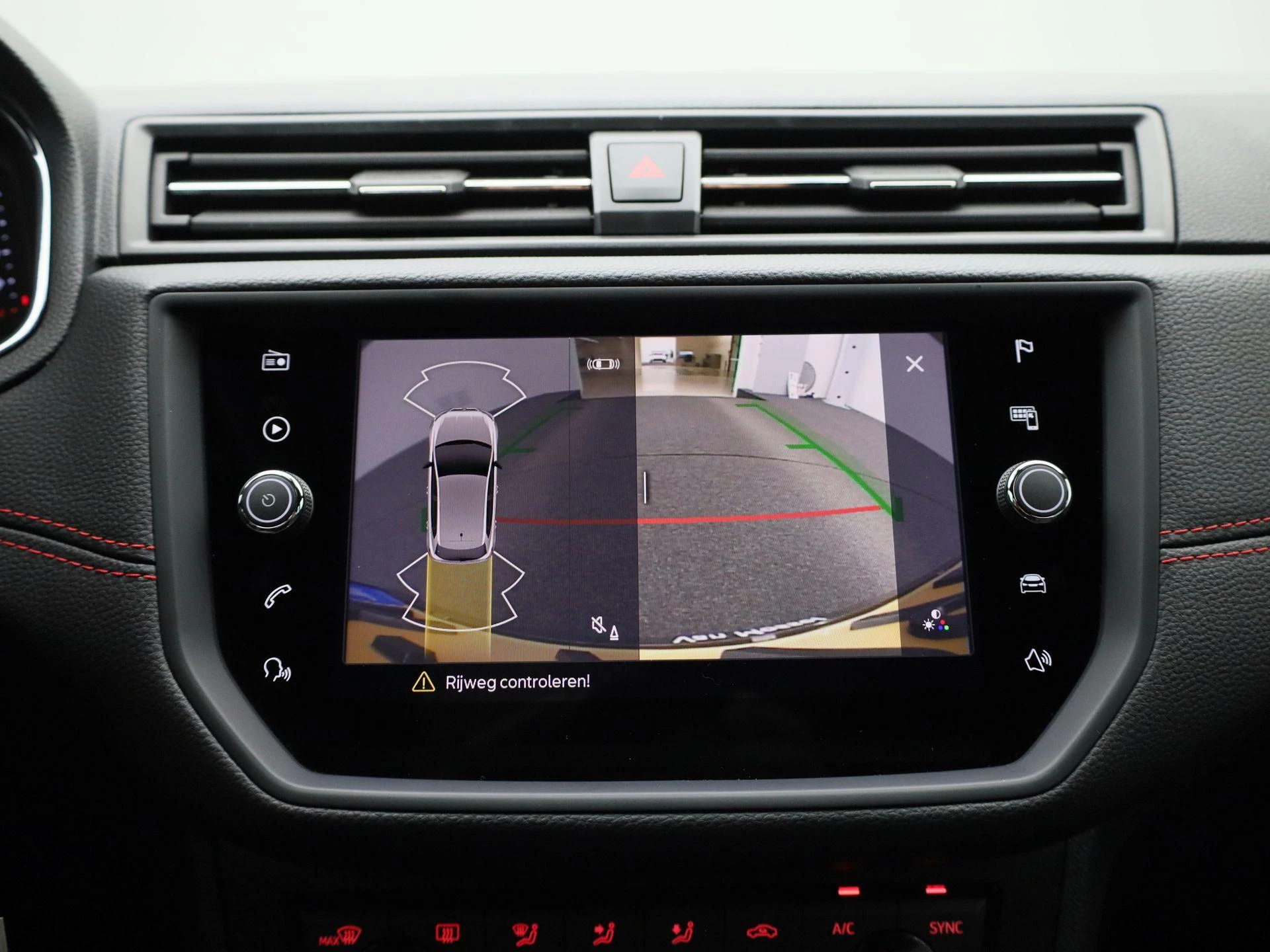 SEAT-Ibiza-image-28