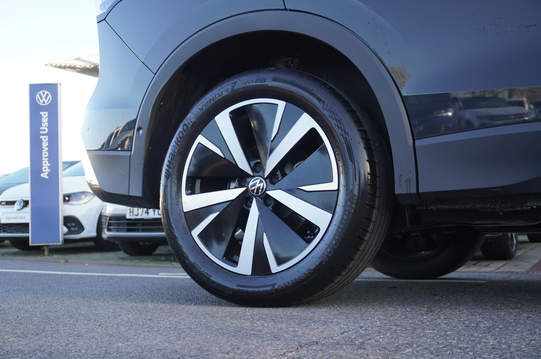 Volkswagen-Tiguan-image-21
