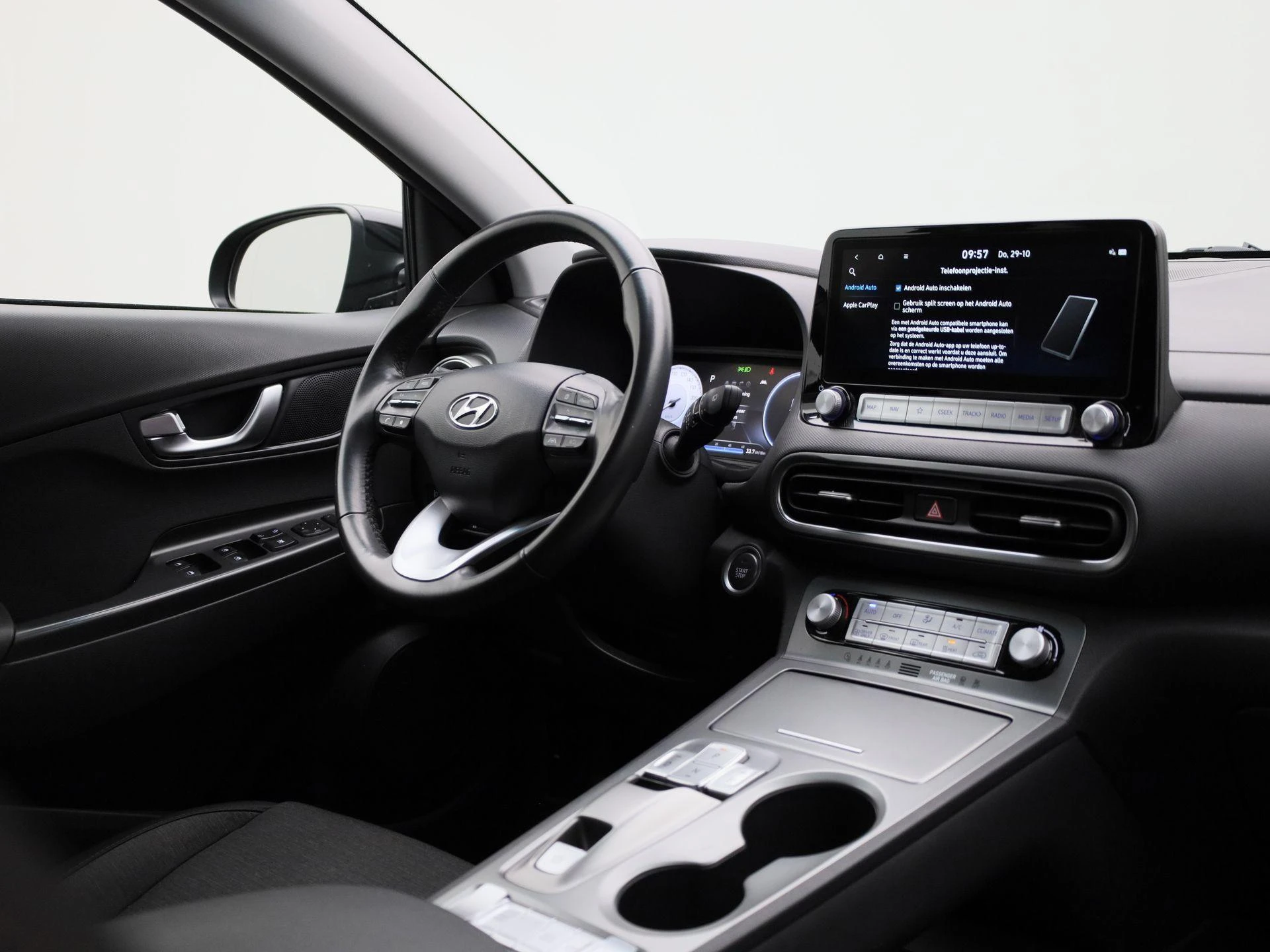 Hyundai-Kona-image-34