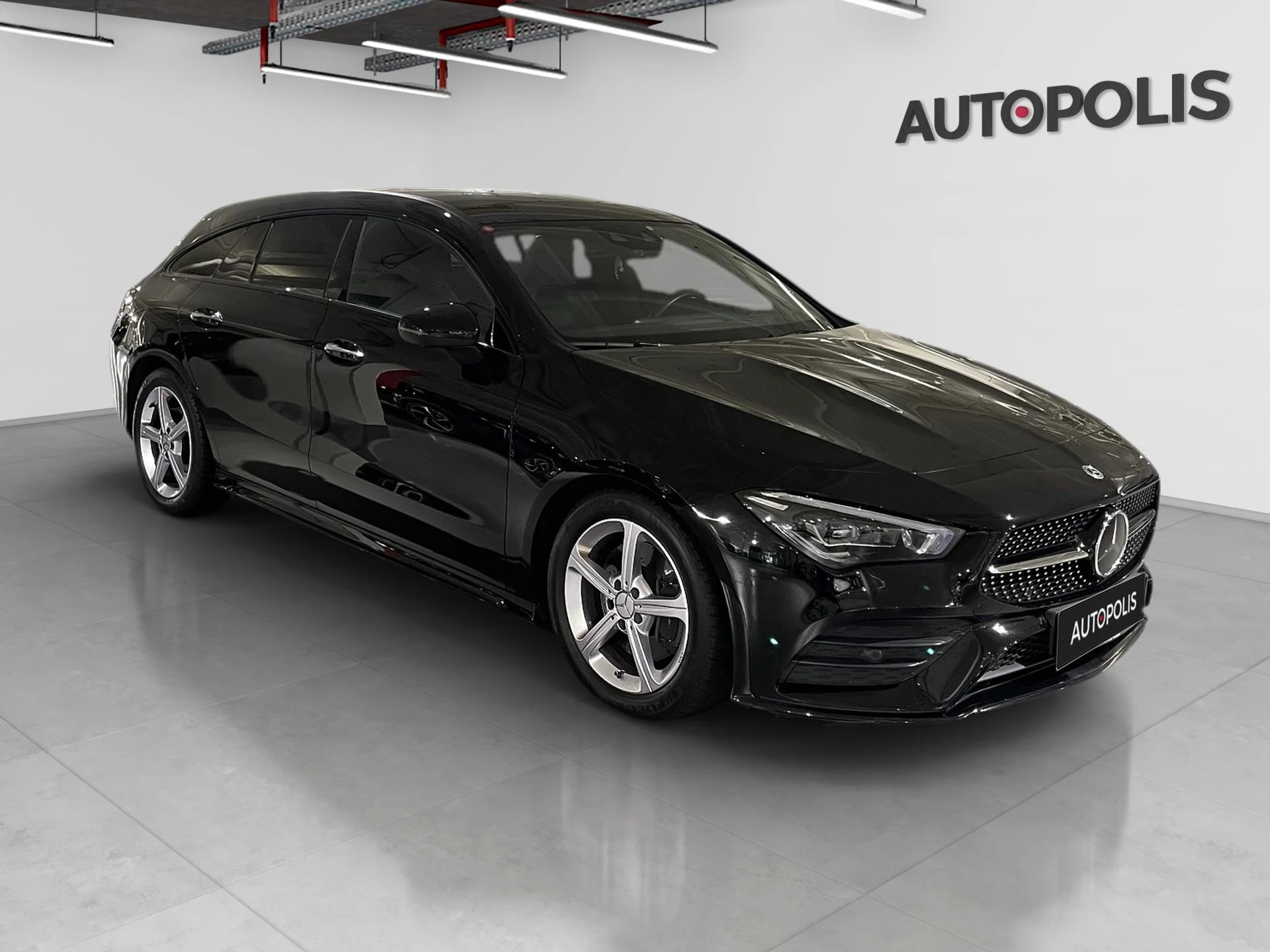 Mercedes-Benz-CLA-image-20