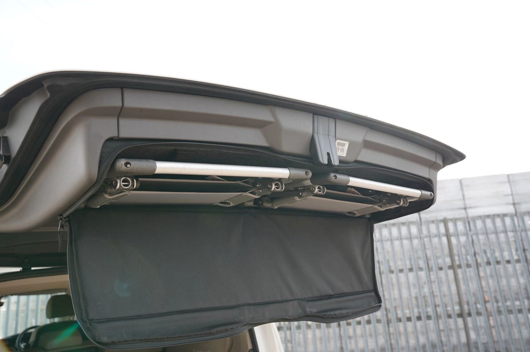 Volkswagen-California-image-24