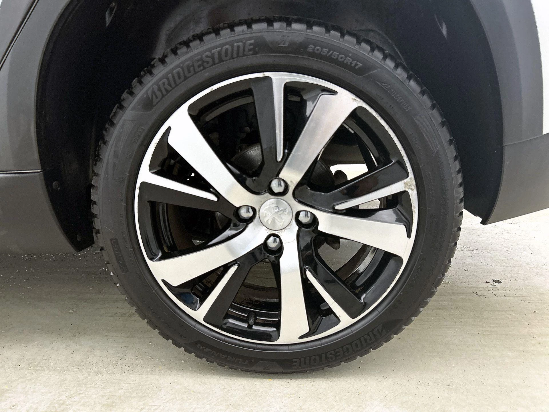Peugeot 2008 1.2 PureTech Allure