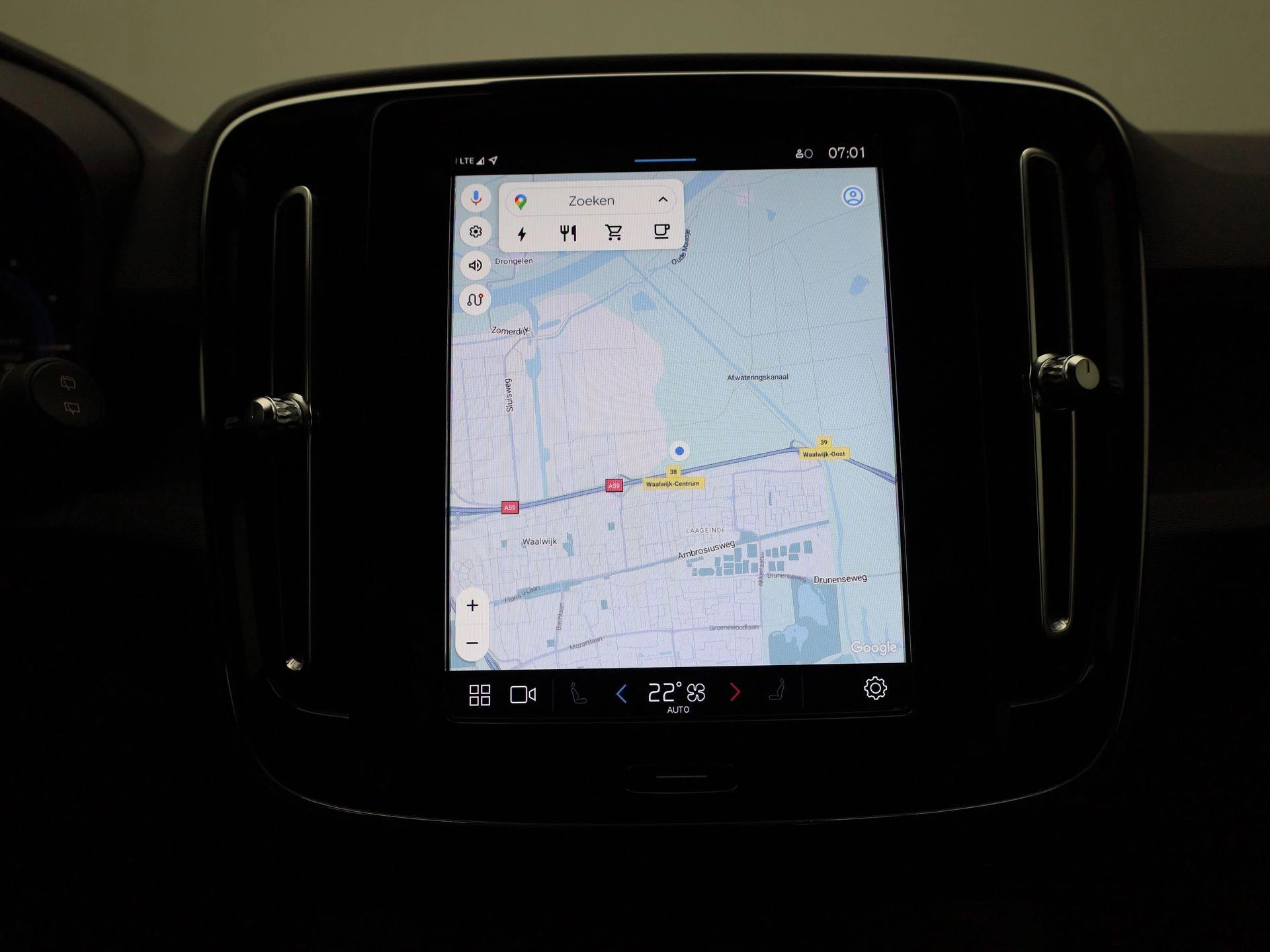 Volvo XC40 Recharge Core
