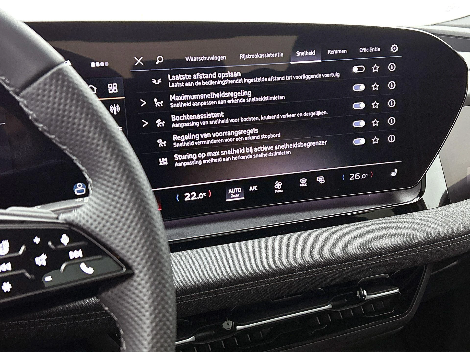 Audi-Q6 e-tron-image-15