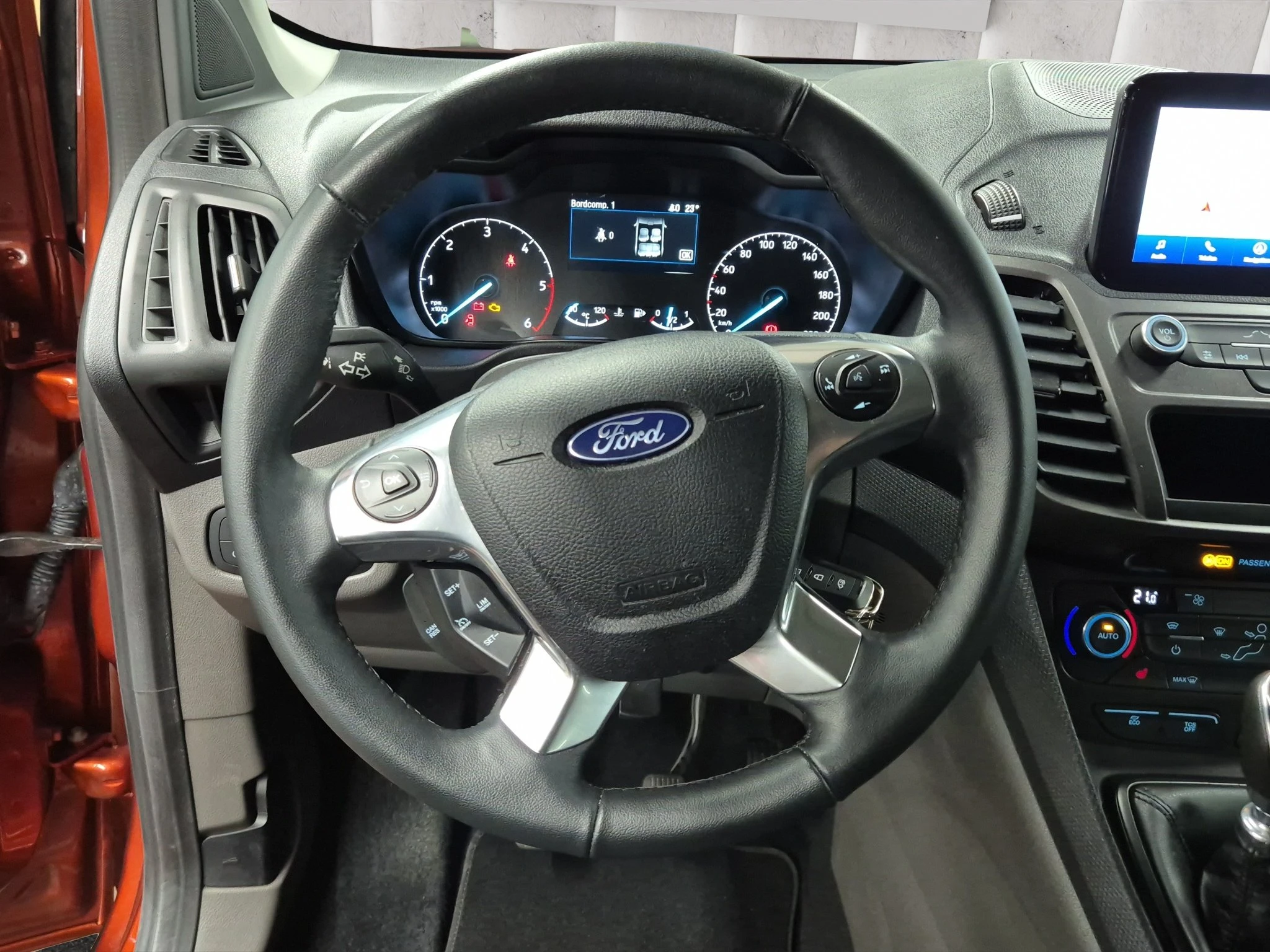 Ford Transit Connect Kombi PKW Trend 230 L2