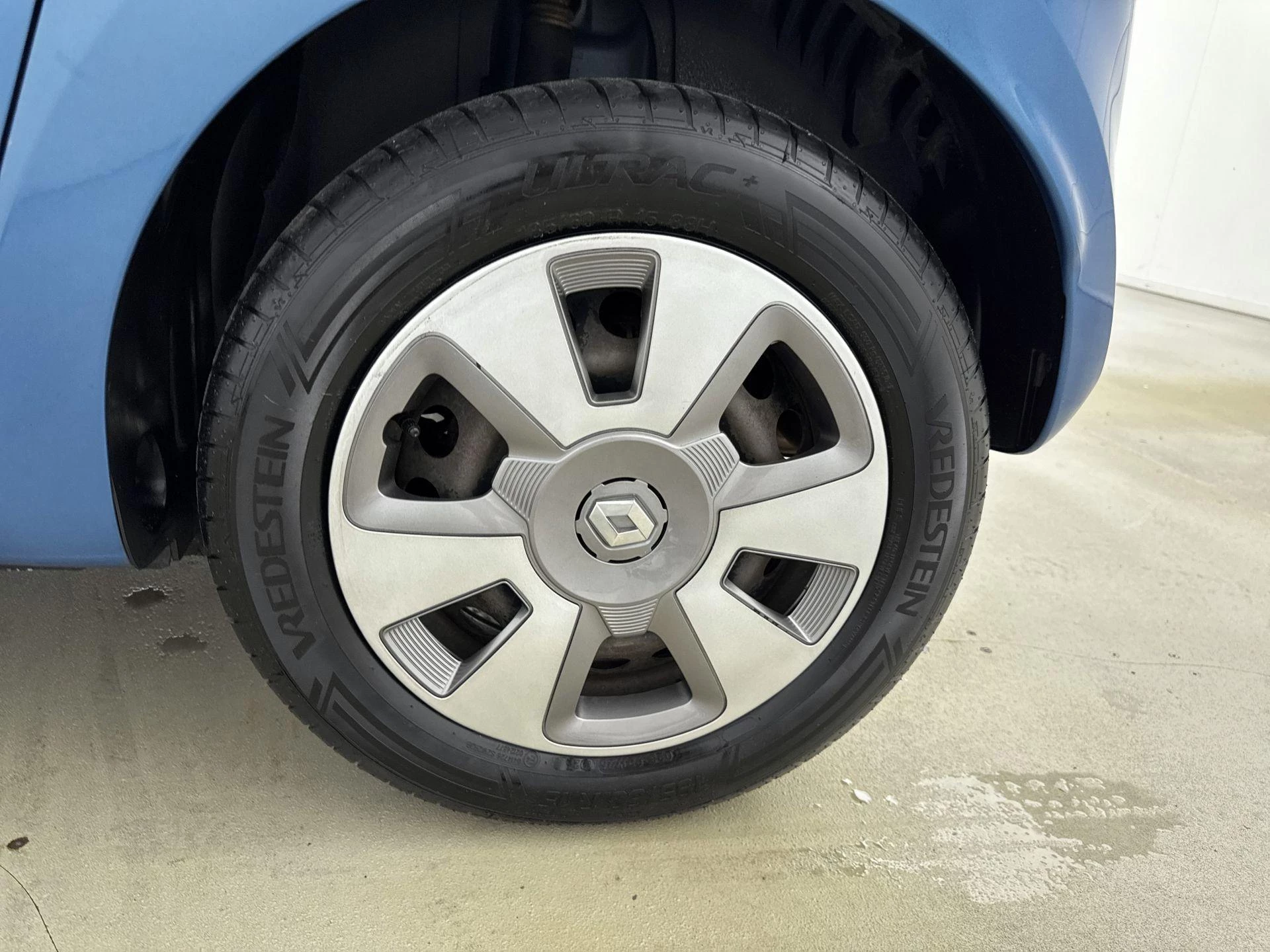 Renault-Twingo-image-12