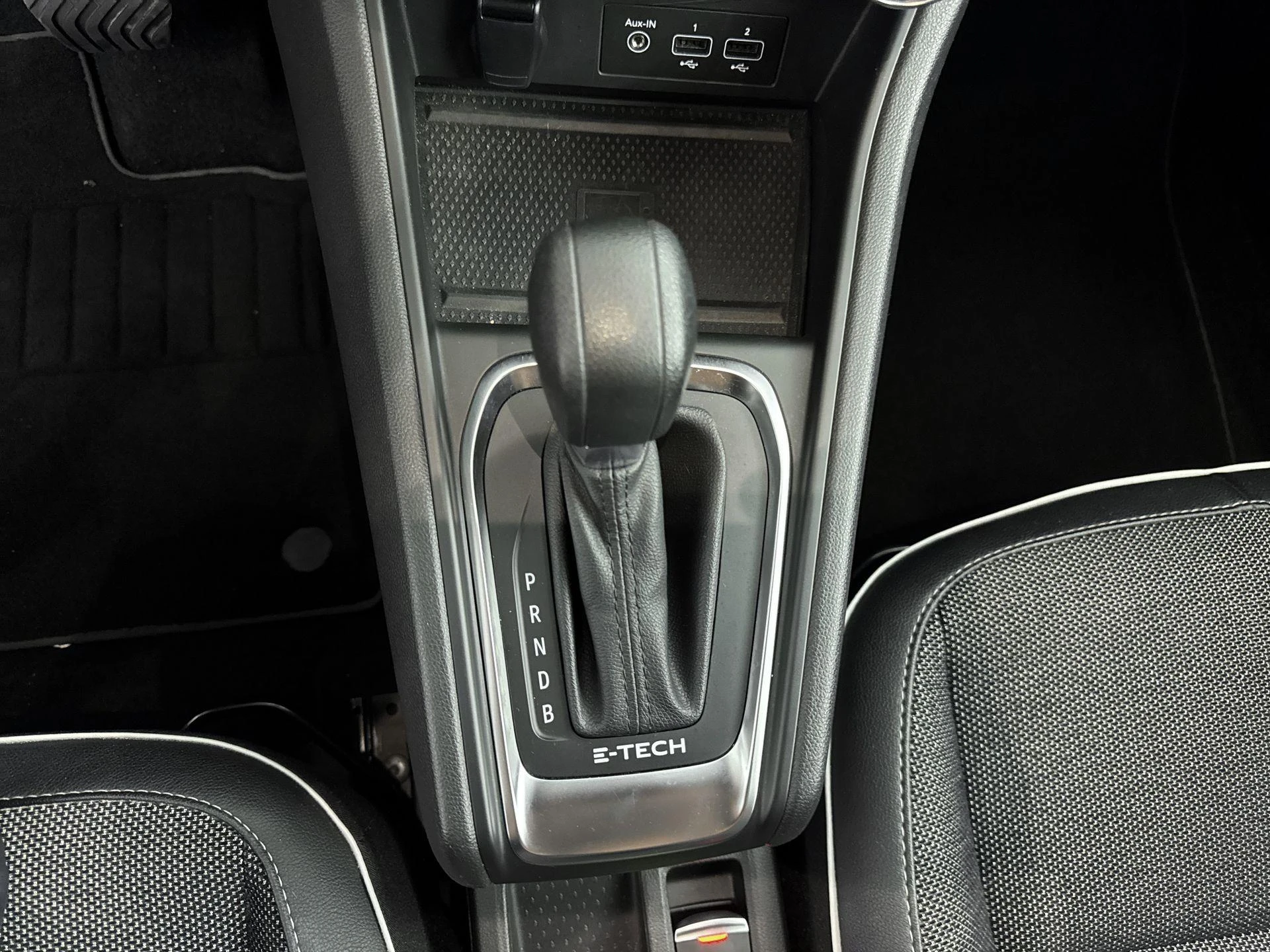 Renault-Captur-image-22