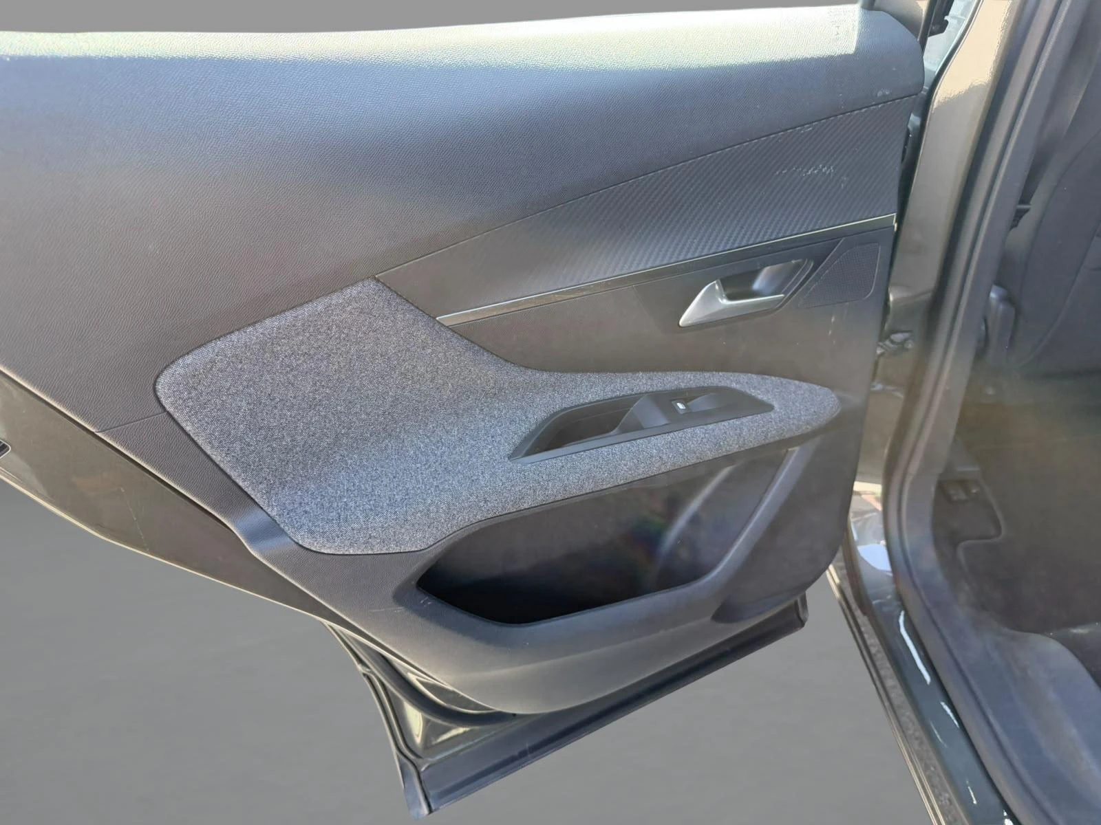 Peugeot-3008-image-11
