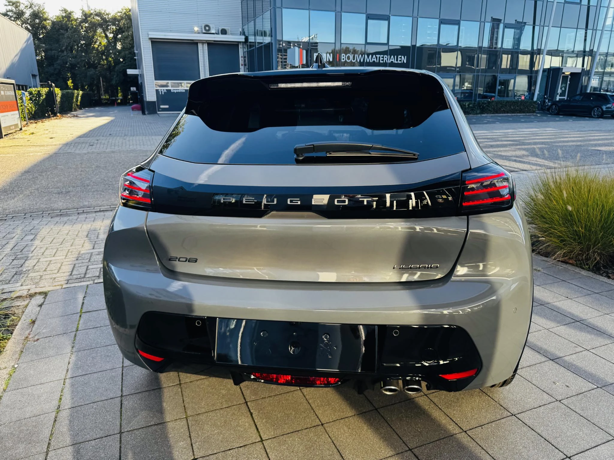 Peugeot-208-image-25