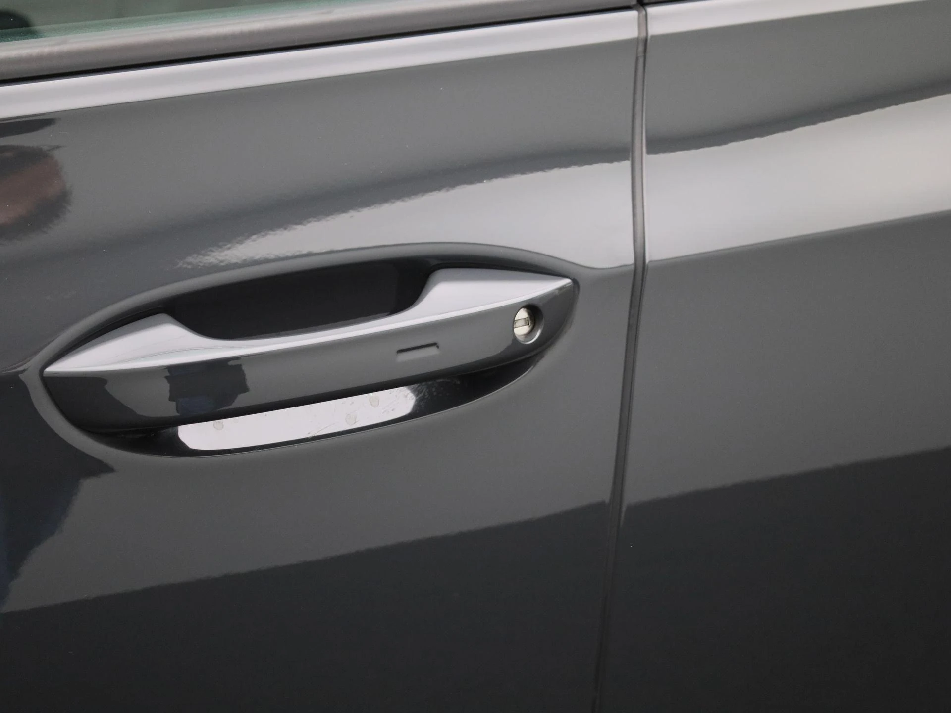Volkswagen-Golf-image-15