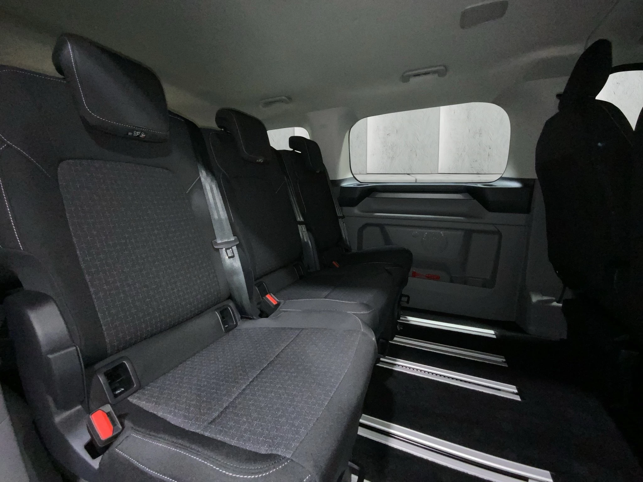 Ford Tourneo Custom Trend 2.0 EcoBlue 100kW 320 L1 Van. 4-türig