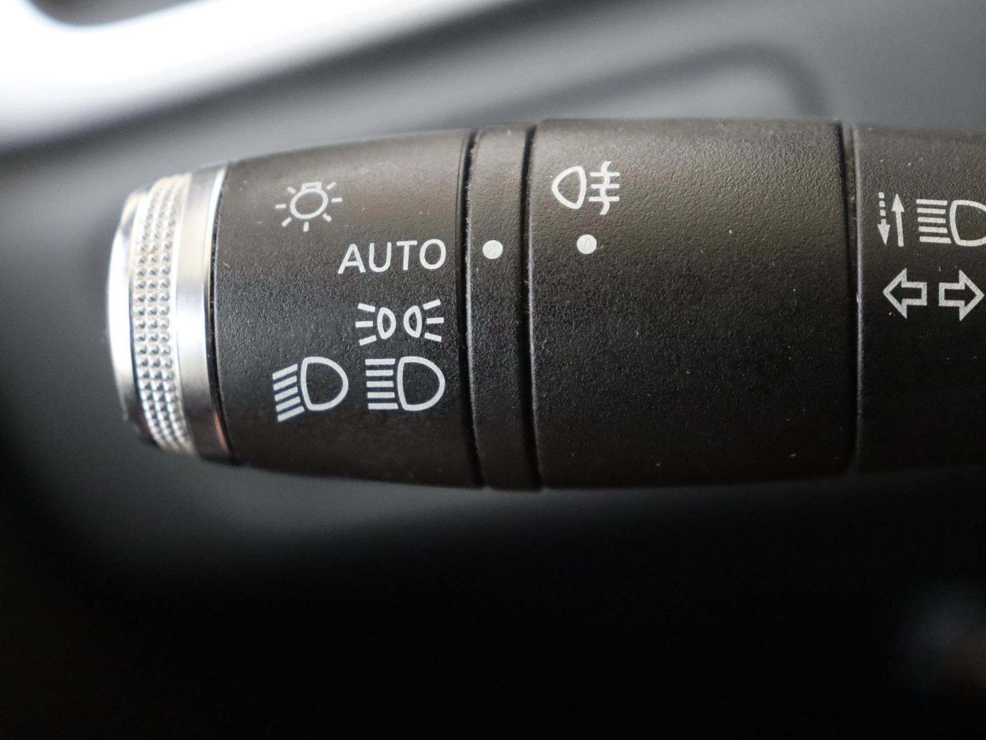 Renault-Captur-image-22