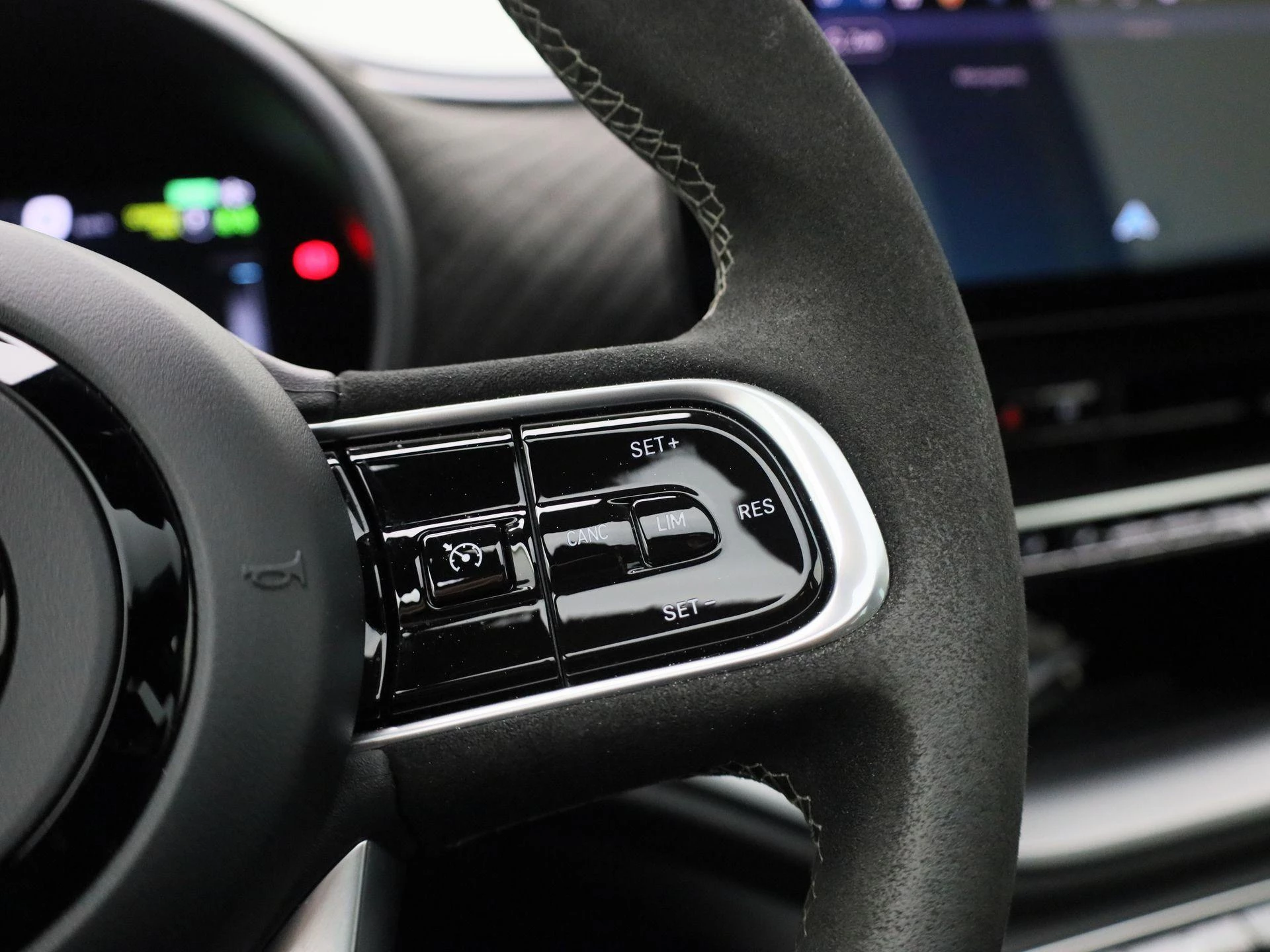 Abarth-500e-image-20