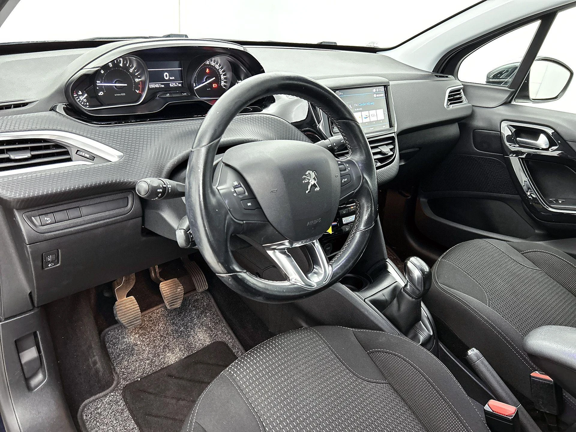 Peugeot 208 1.2 PureTech Blue Lease Executive