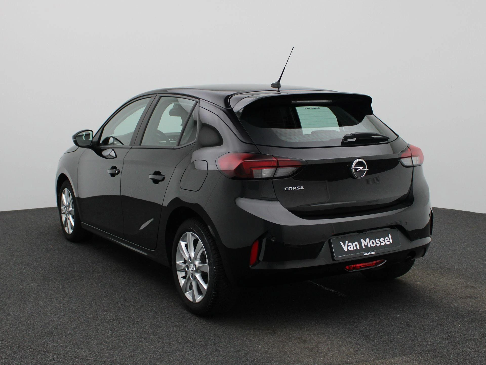Opel-Corsa-image-1