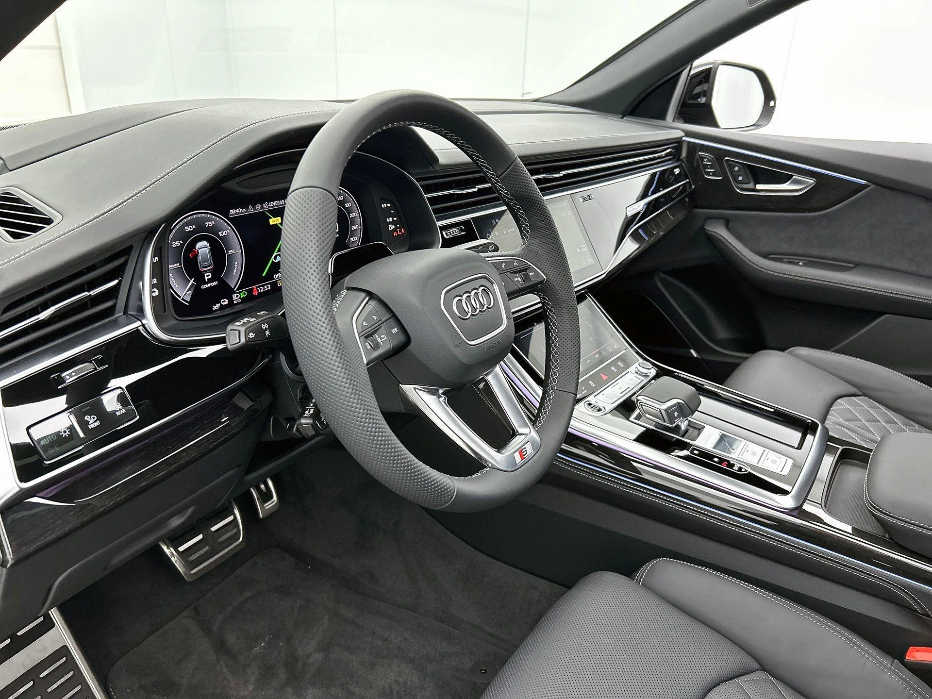 Audi-Q8-image-29