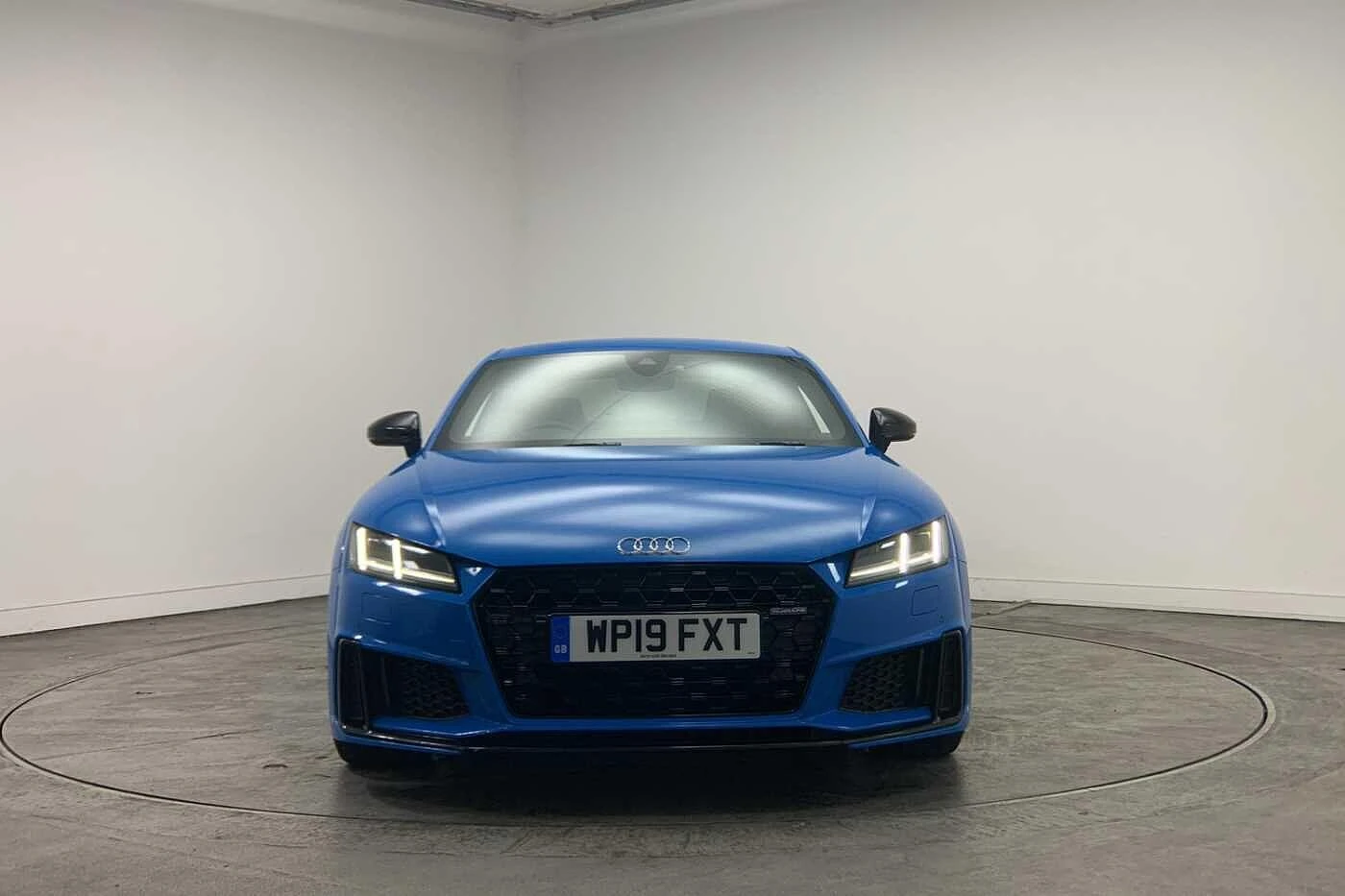 Audi-TT-image-6