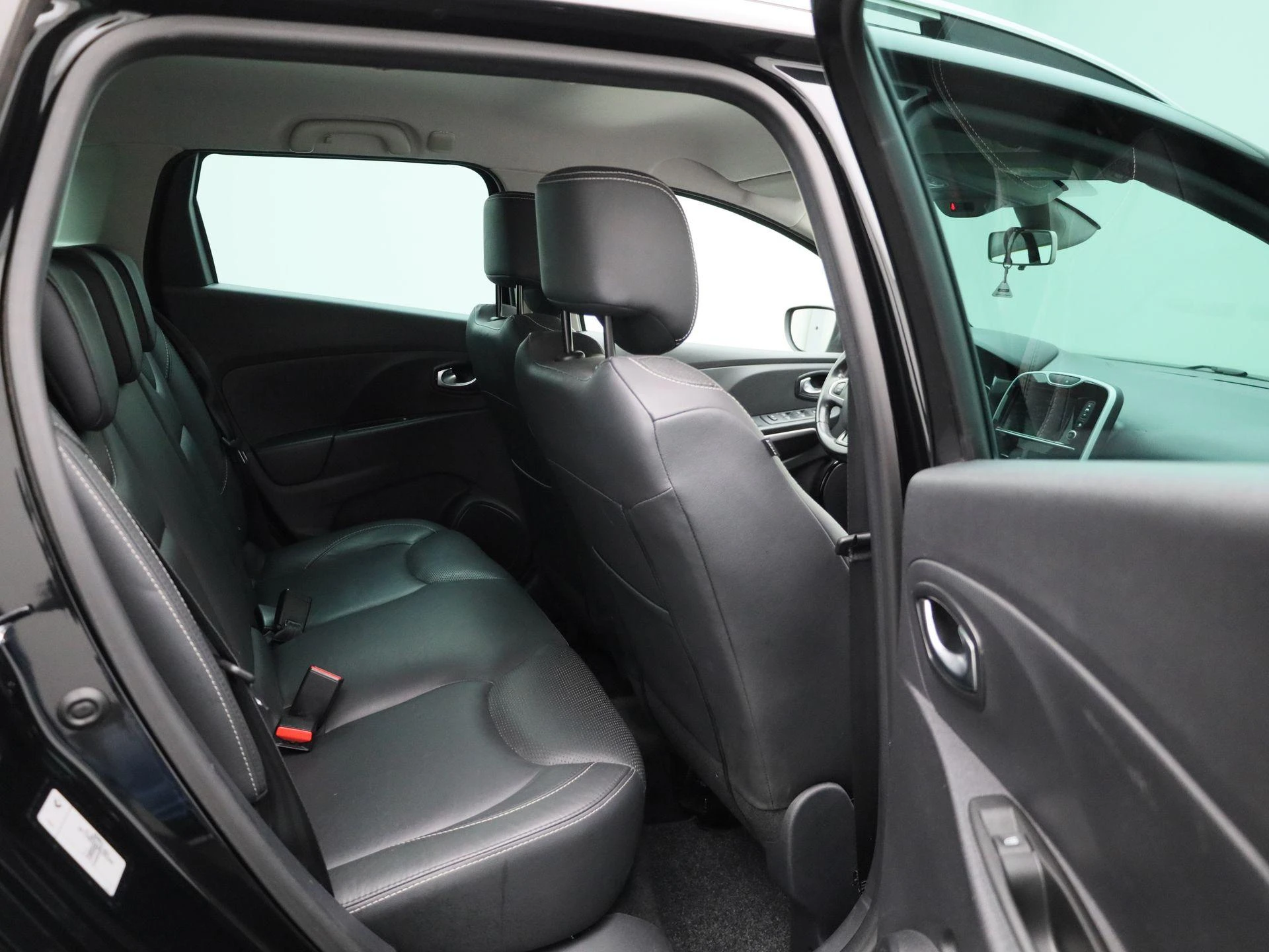 Renault-Clio-image-38