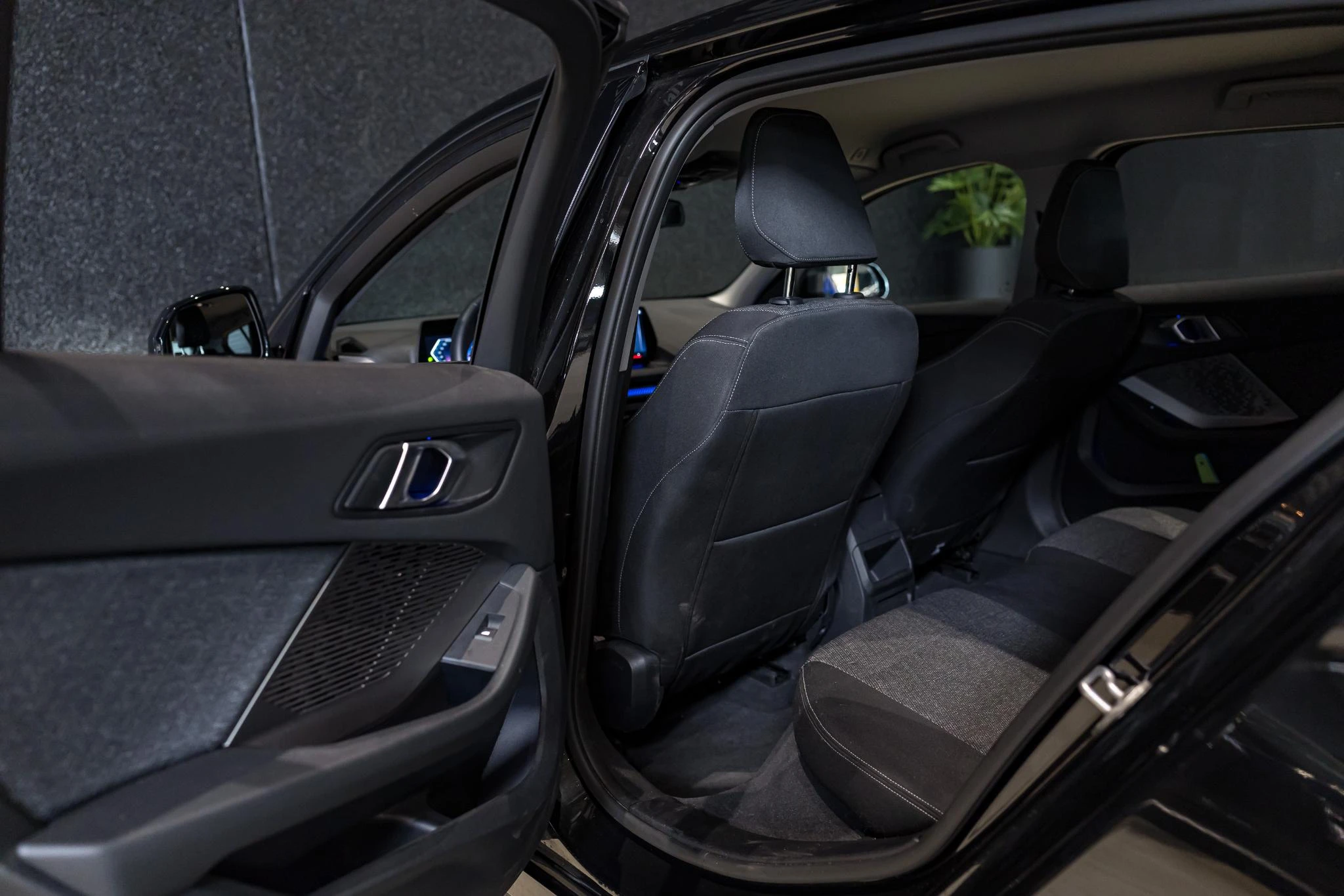 BMW-1 Reeks-image-9