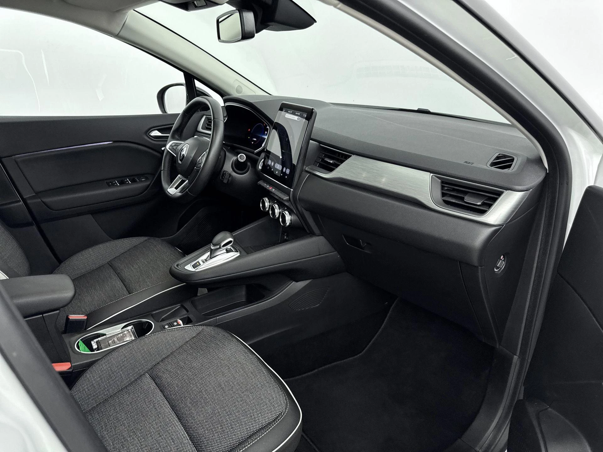 Renault-Captur-image-15