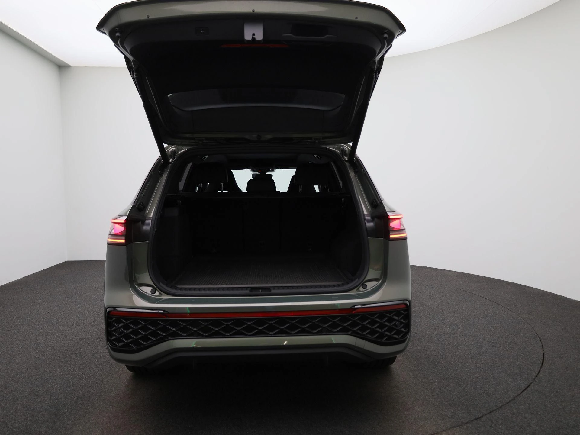 Volkswagen-Tayron-image-10