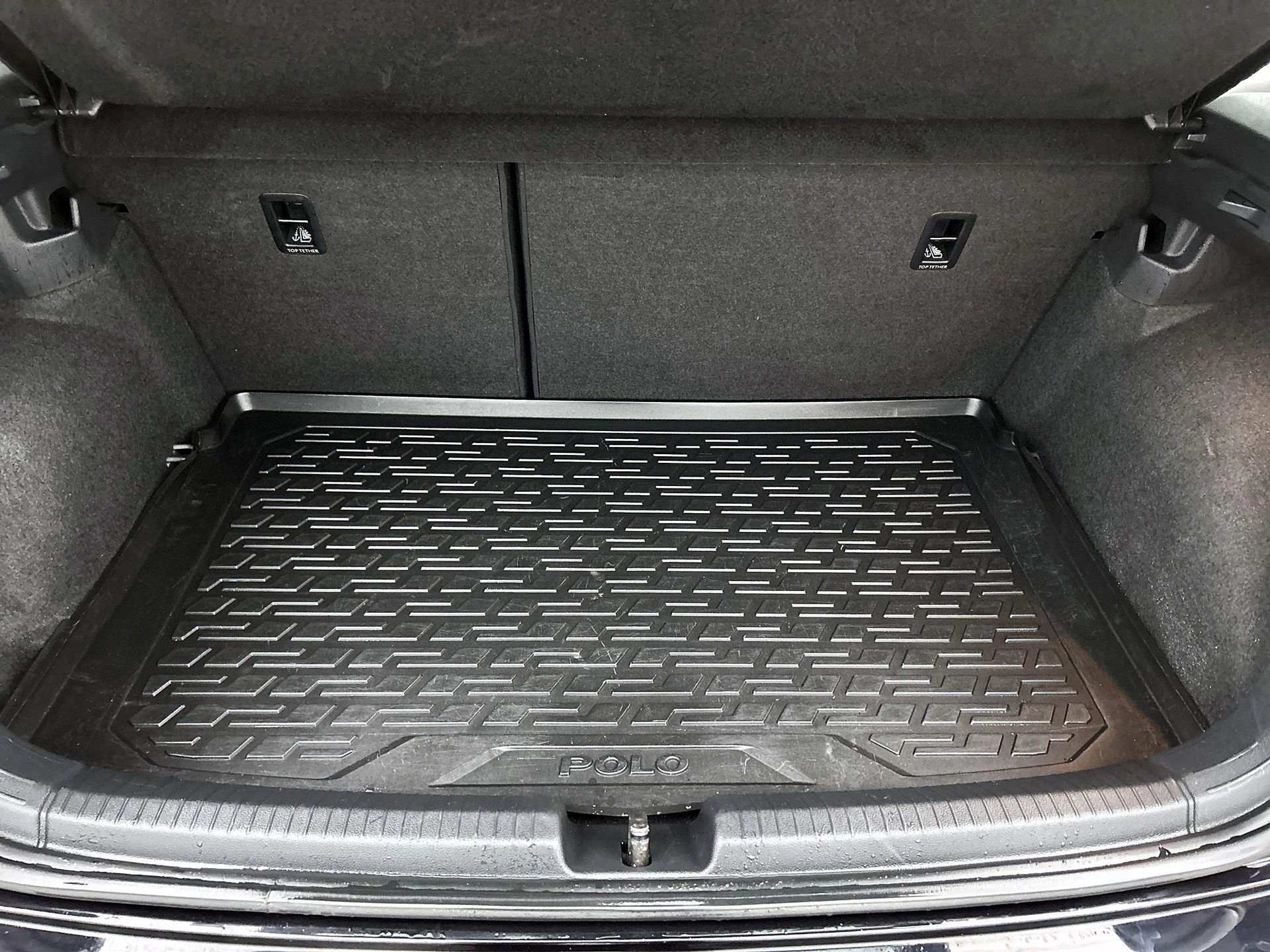 Volkswagen-Polo-image-13